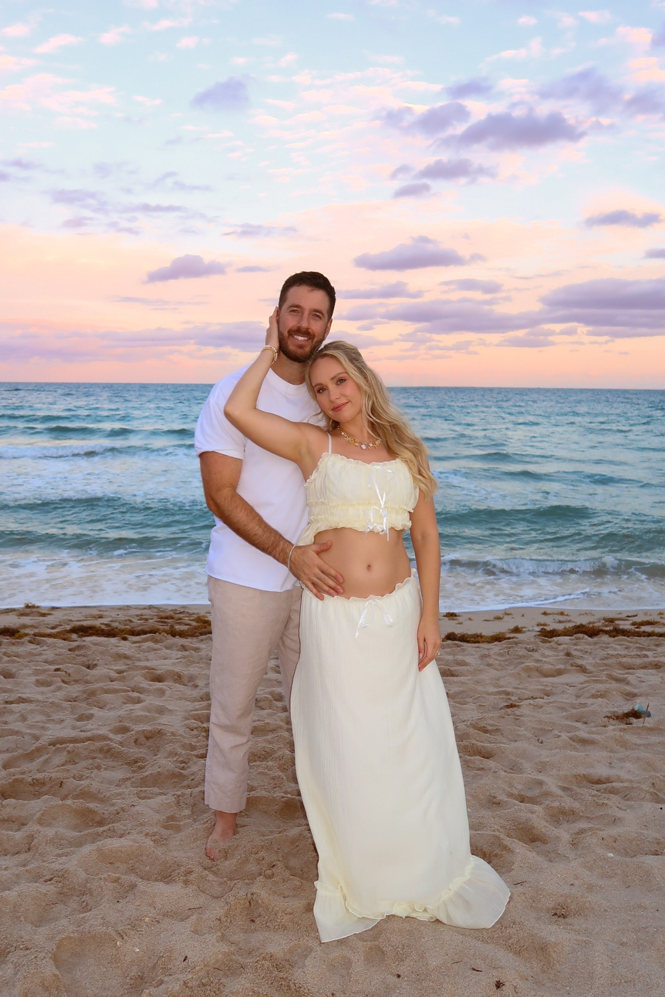 The perfect dress for our gender reveal #genderrevealdress #maternityshoot