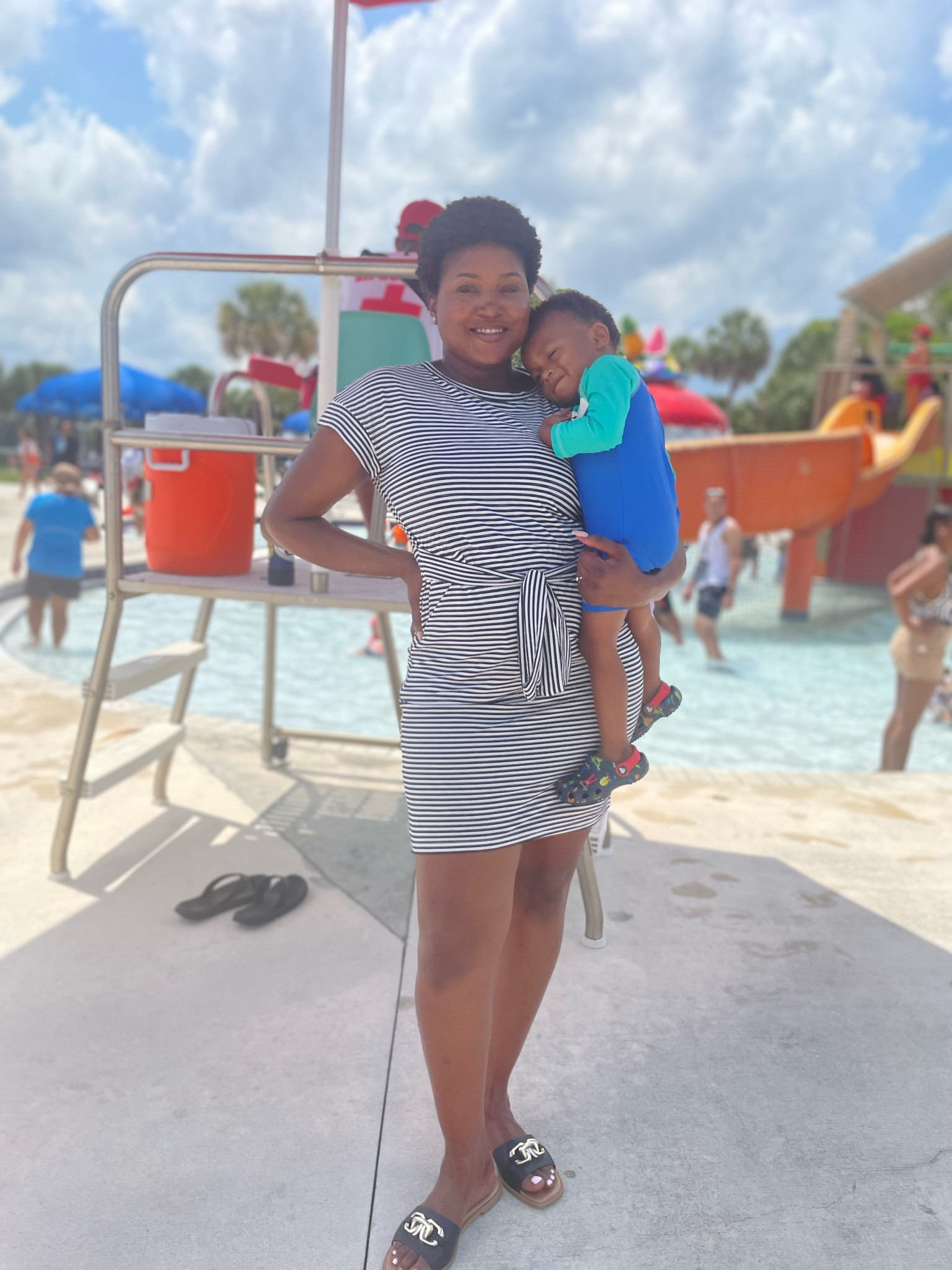 If it’s one thing I look for in a dress it’s comfort & style! 

This dress offers both with its lightweight and stretchy material and it also features a tie at the waist and side pockets to hold your essentials. 

This dress is sure to flatter most all shapes and figures and can be dressed up or down with strappy heeled sandals or flats. 

#LTKunder50 #LTKSeasonal #LTKFind