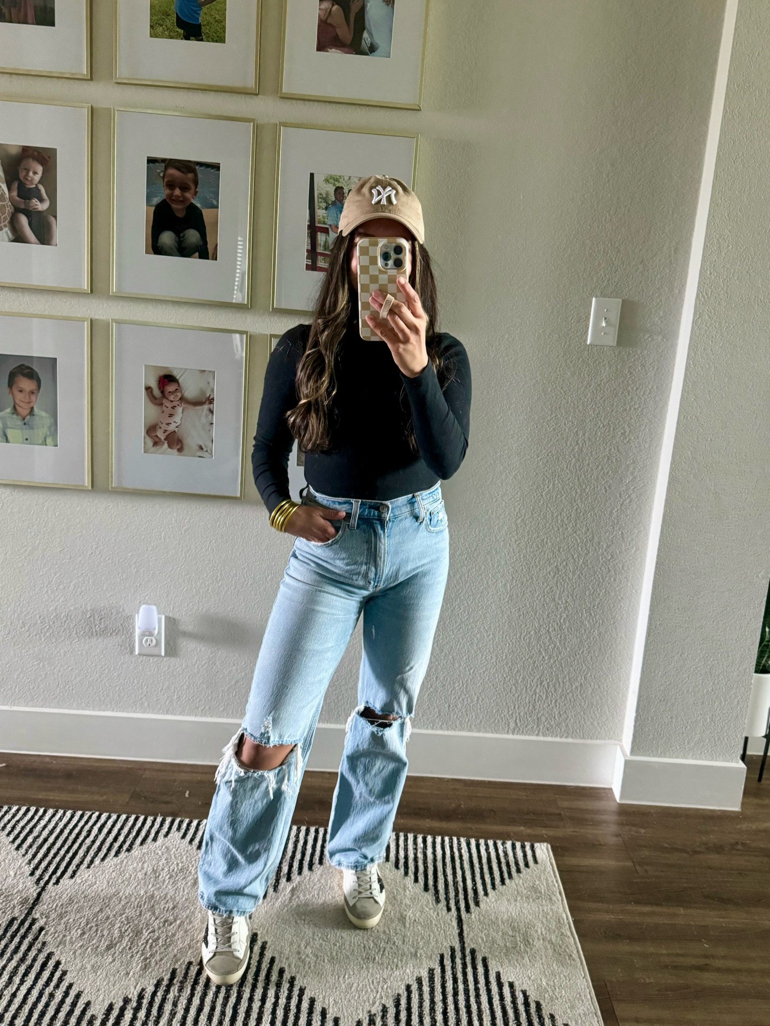 Jeans-26s
Bodysuit- small

Petite wide leg pants, petite wide leg jeans, petite jeans, Abercrombie jeans, Abercrombie denim, black long sleeve bodysuit, ny cap, golden goose, petite mom outfit, Abercrombie outfit, casual outfit, jean outfit 

#LTKSeasonal #LTKstyletip #LTKsalealert