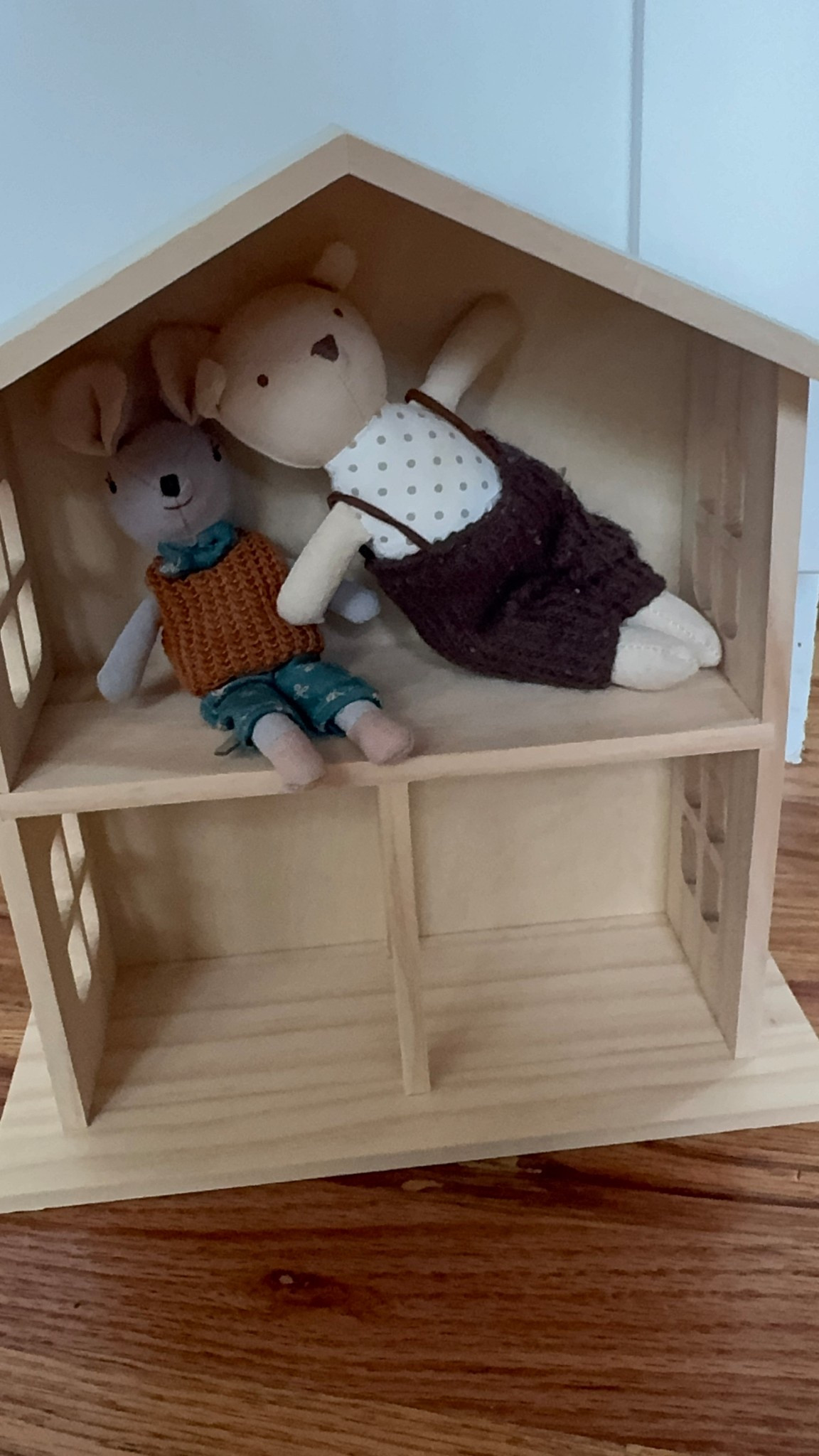 Wooden toy mouse house 🐭🏠

#LTKKids #LTKSaleAlert #LTKU