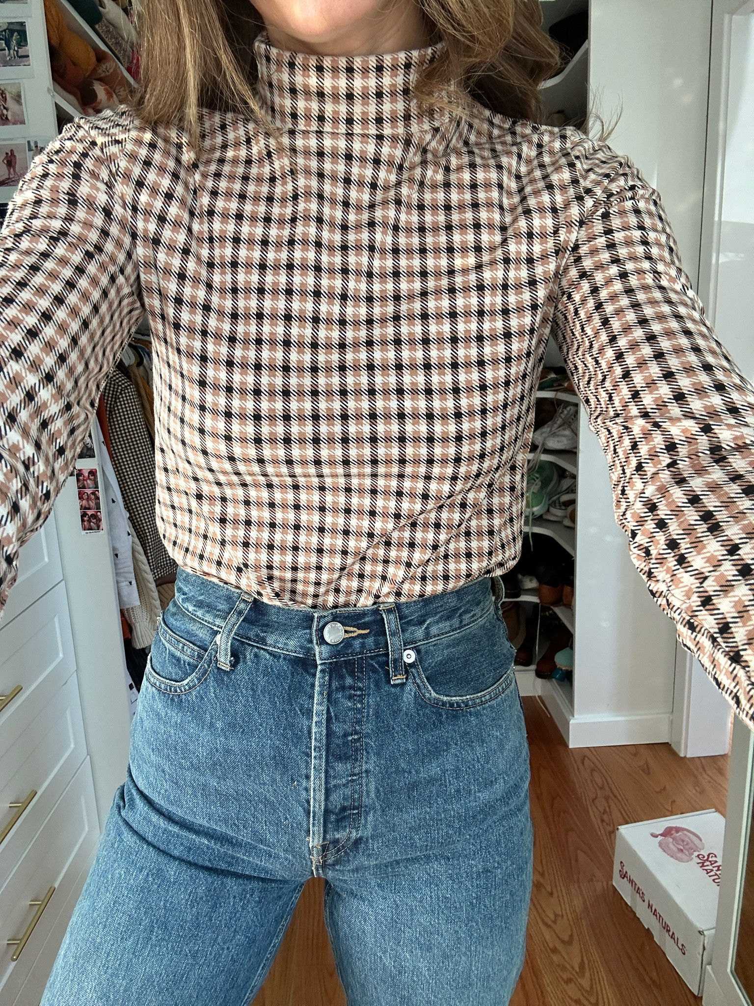 Love the colors on this tissue turtleneck 

#LTKHolidaySale #LTKHoliday #LTKSeasonal