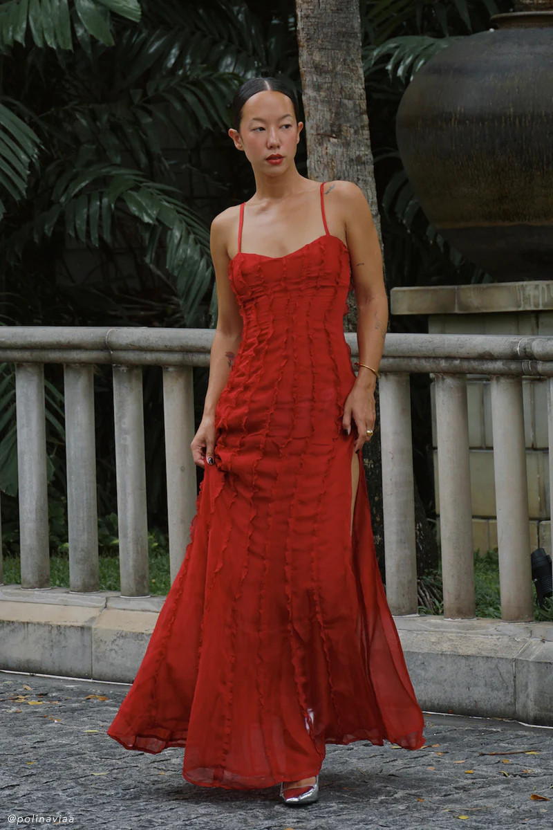 Jacinta Chiffon Maxi Dress - Vermilion Red | MESHKI US