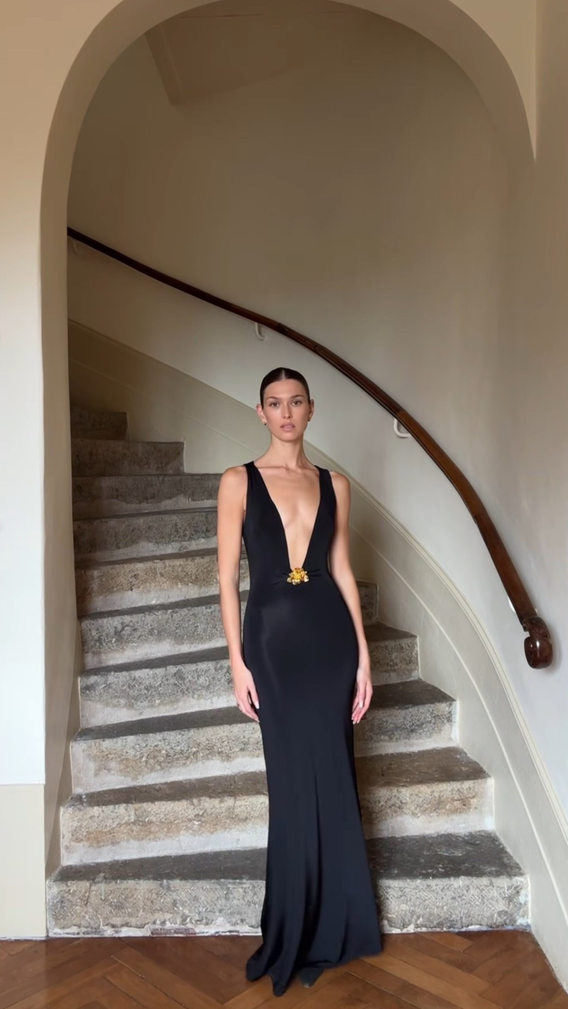 Deep V black dress 🖤

#LTKdresses #LTKdatenight #LTKpartywear