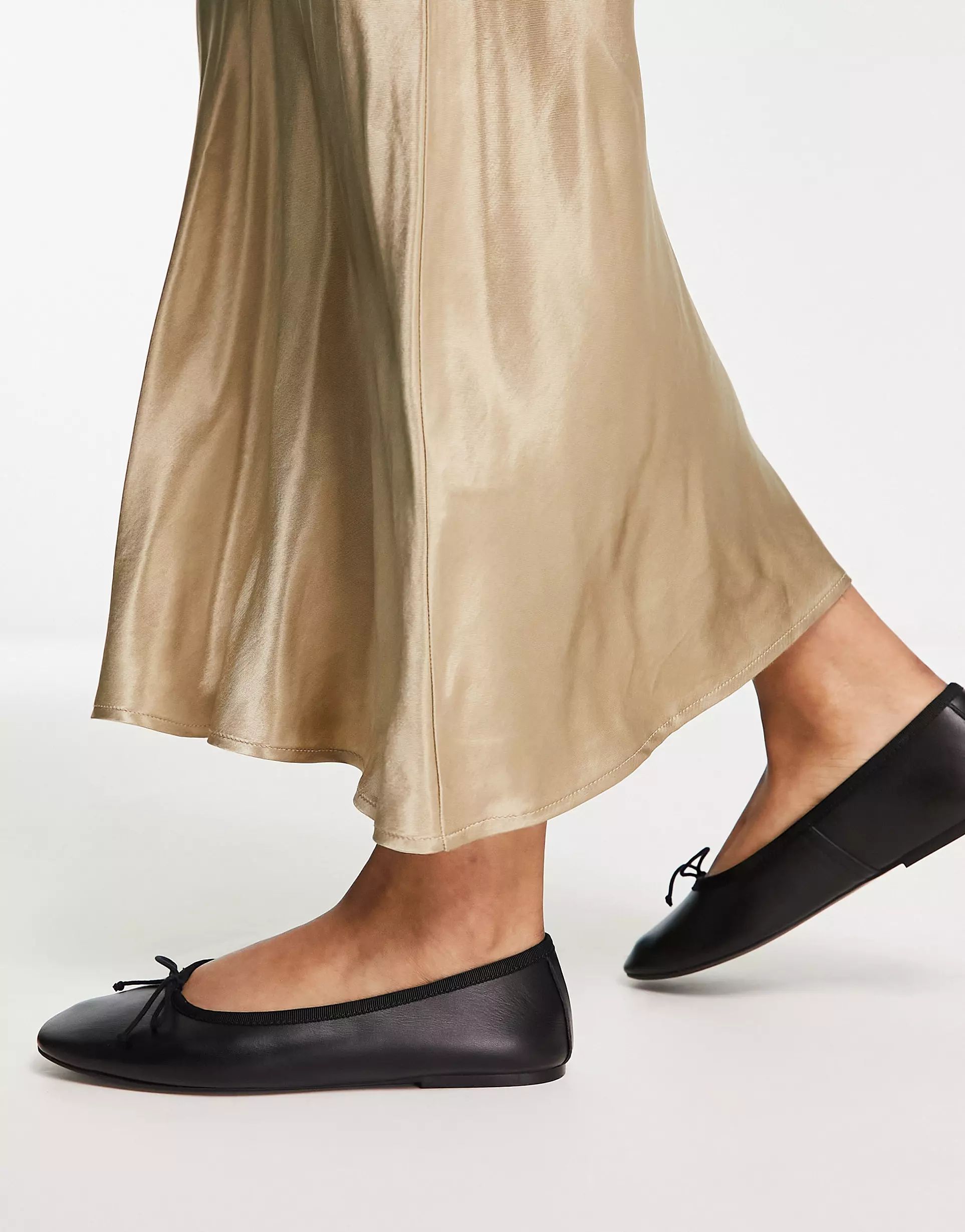 Mango ballet pumps with bow detail in black | ASOS (Global)