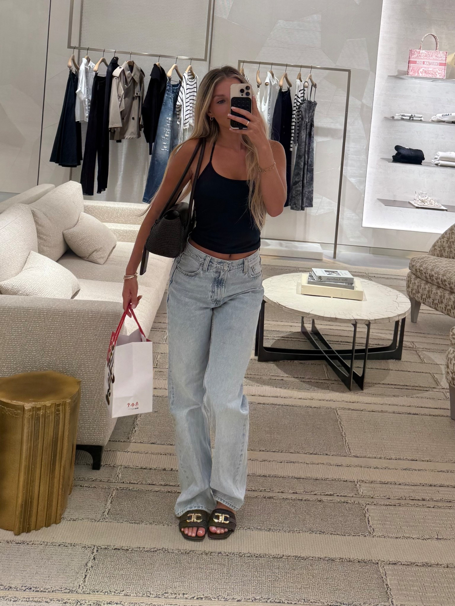 out and about 🍚👜🖤