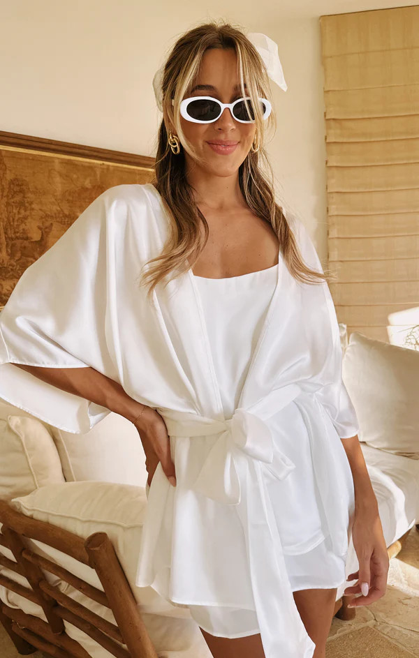 First Look Robe ~ Ivory Luxe Satin | Show Me Your Mumu