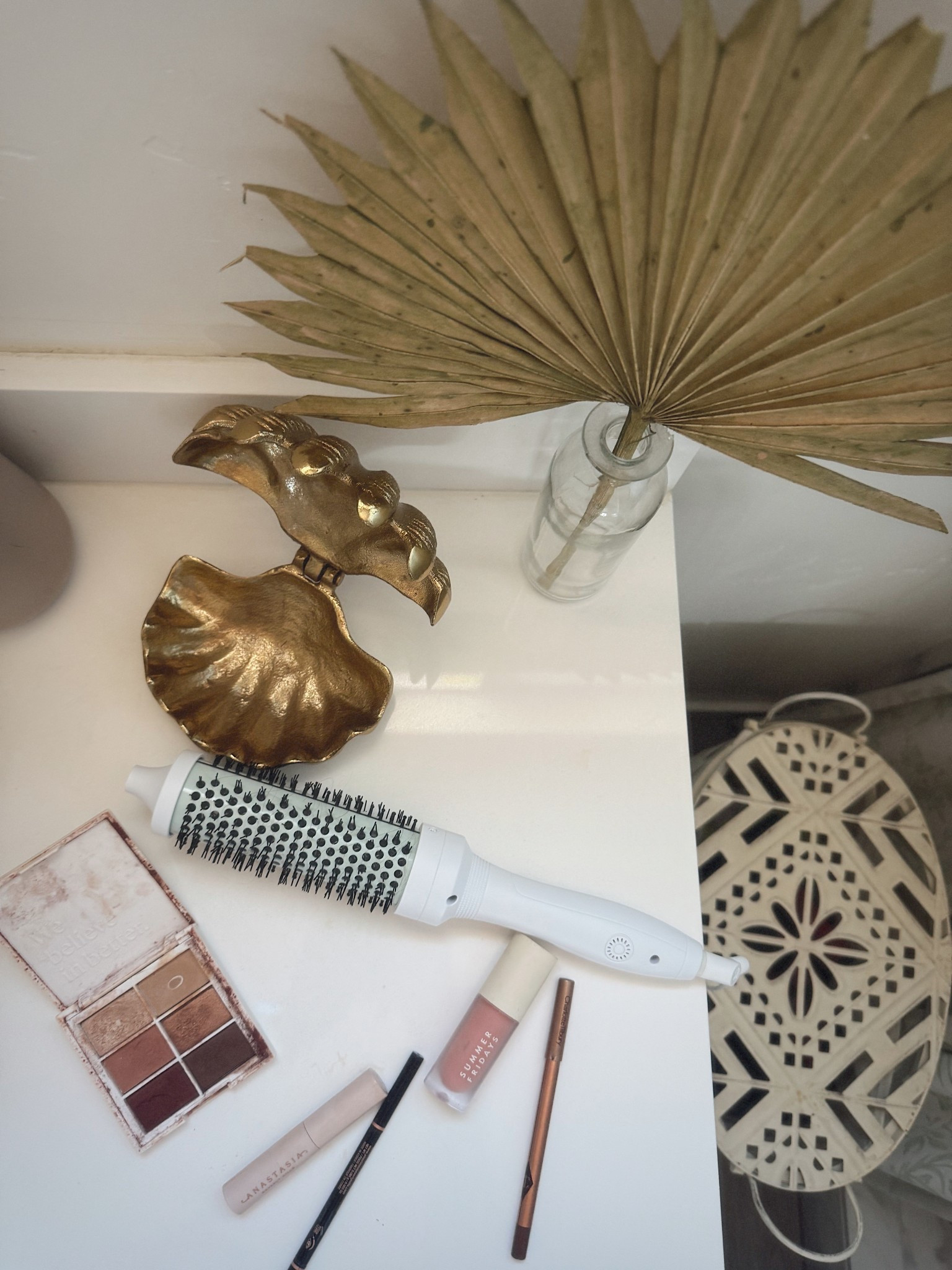 My Sephora sale pics! ✨ favorite non toxic eyeshadow palette ✨ FAVORITE lip combo of all time I wear everyday ✨ my brow combo for beautiful brows ✨ new thermal brush that makes doing my hair take only a few minutes I’m obsessed!! Fastest blow out ever! 

#LTKFindsUnder100 #LTKBeauty #LTKSaleAlert