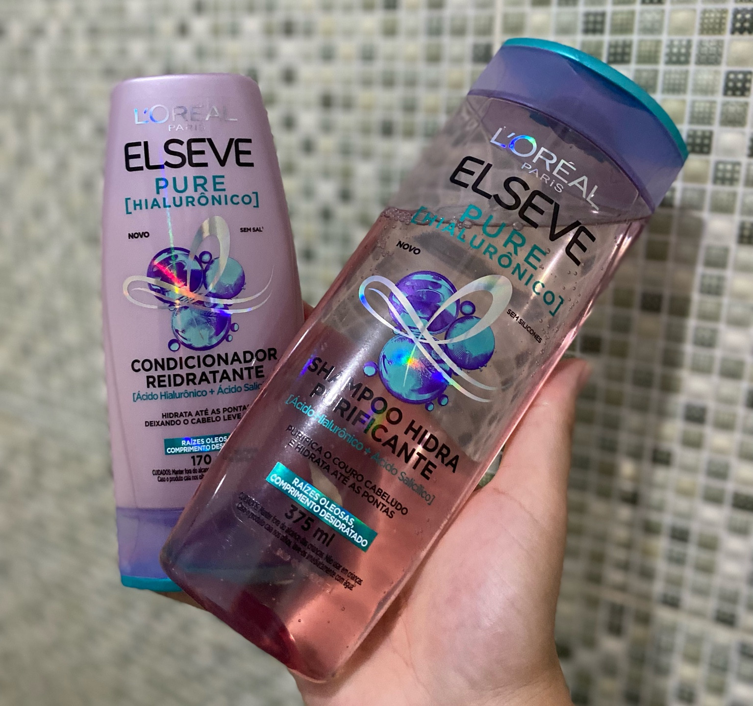 Um dos meus favoritos pra limpar o cabelo e remover a oleosidade! 
Deixa o cabelo leve e soltinho sem ressecar! 

#LTKbeauty #LTKsalealert #LTKbrasil