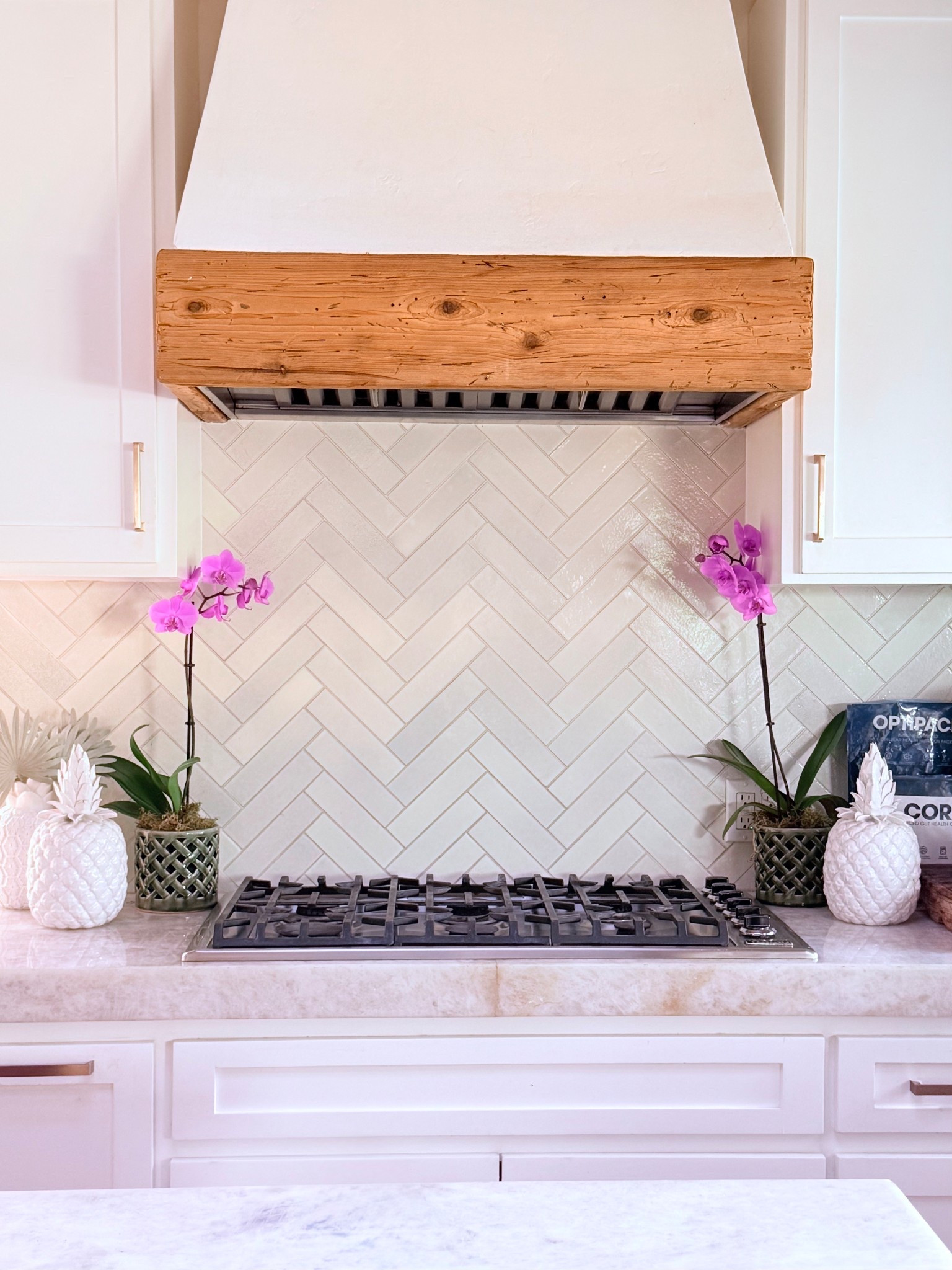 My kitchen makeover
"inside edition!" 🌸 Check out my outdoor posts too. 🩷

From drab to fab, new tile, marble countertops, kitchen hardware and to add a homey feel, pineapple decor and orchids. 🌸

Follow @ Marneys_tidbits

#Marneys tidbits
#homedecor #homeproducts #homedesign #tile

#LTKHome #LTKgrwm #LTKvlog