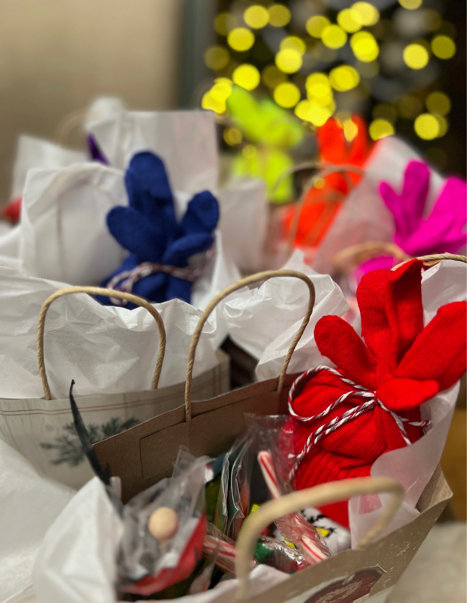 Holiday goody bag ideas ⛄️✨

#holidaygoodybags #classroomtreats #giftguide

#LTKGiftGuide #LTKkids #LTKHoliday