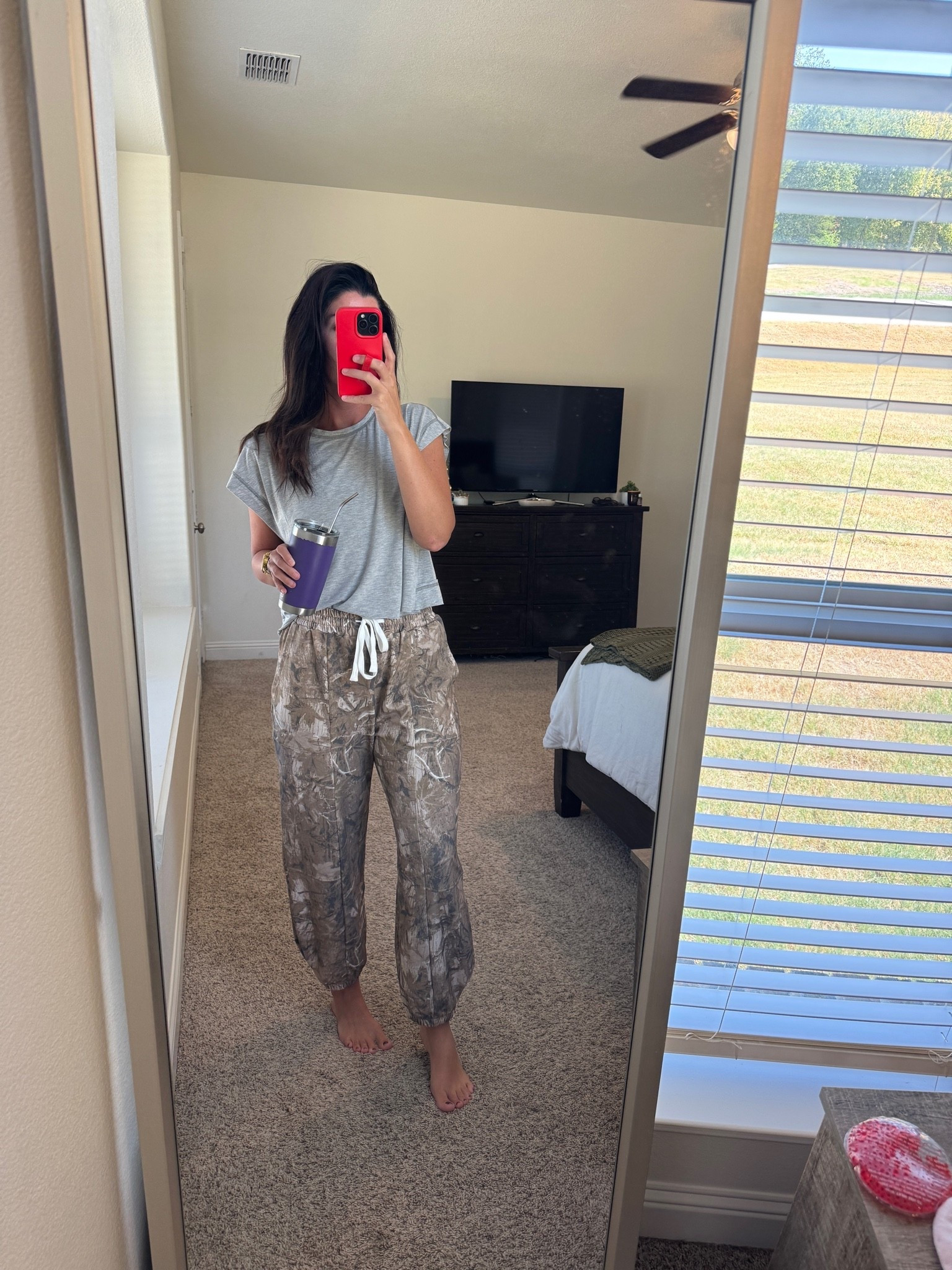 Barrel sweatpants and camo. Immediately yes!

#LTKootd #LTKdayinmylife