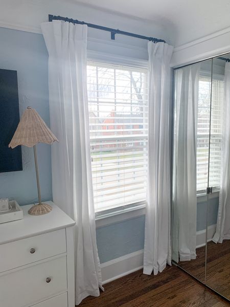 Adorable curtains, curtain hardware 

#LTKhome