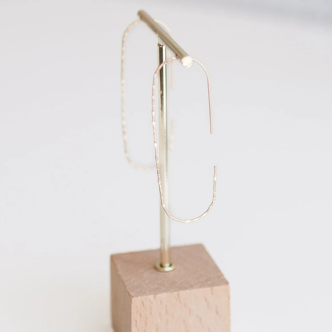 Lowen | Leslie Curtis Jewelry Designs, LLc