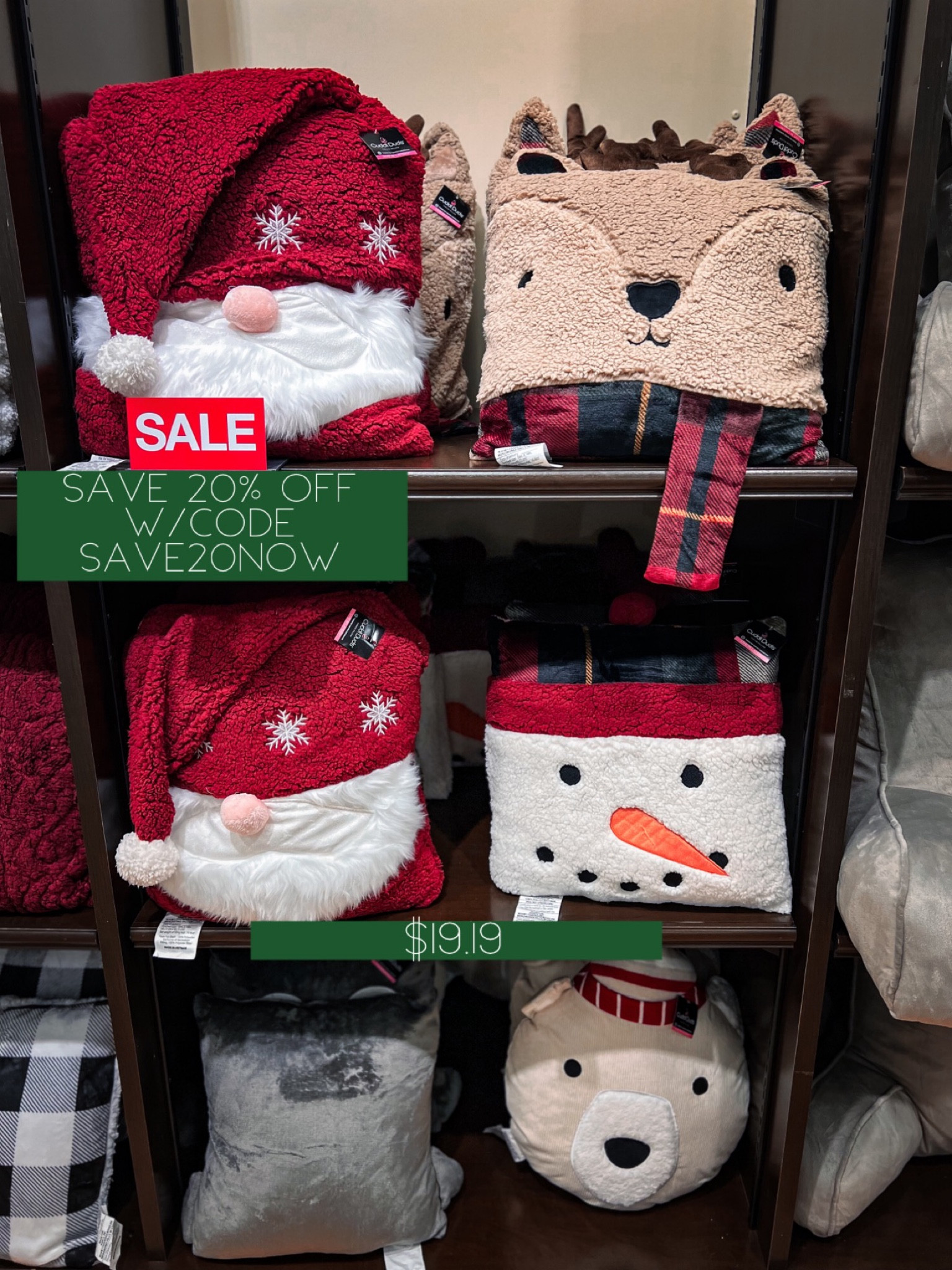 Kohls christmas best sale throw pillows