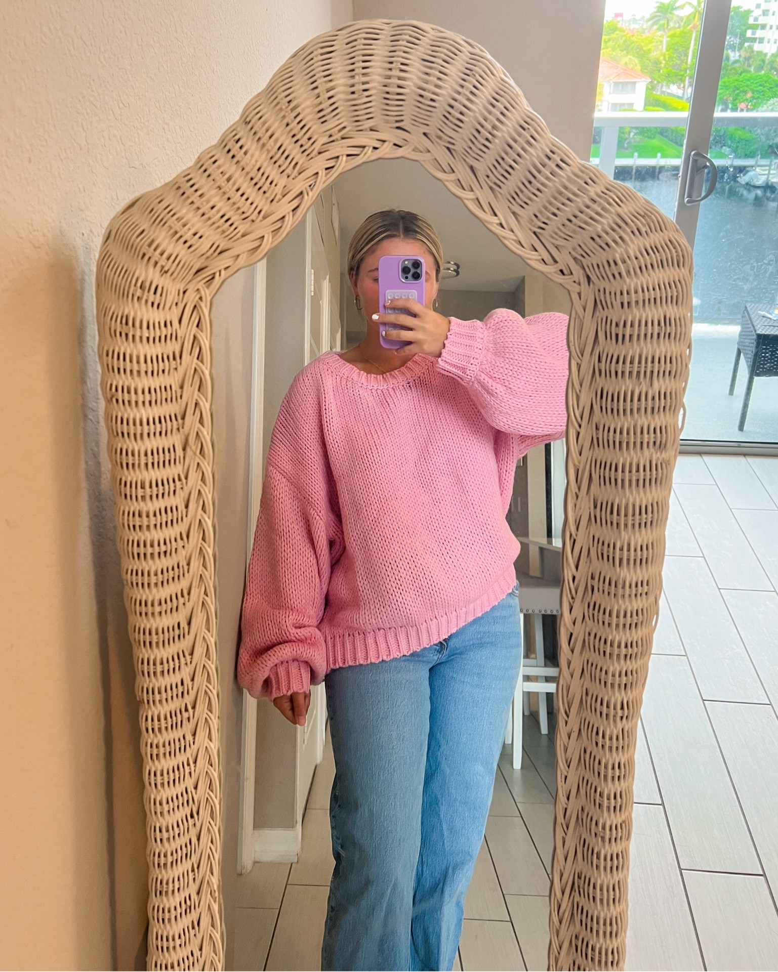 the cutest chunky pink sweater with my favorite jeans from abercrombie 🩷

#LTKSeasonal #LTKStyleTip #LTKFallSale