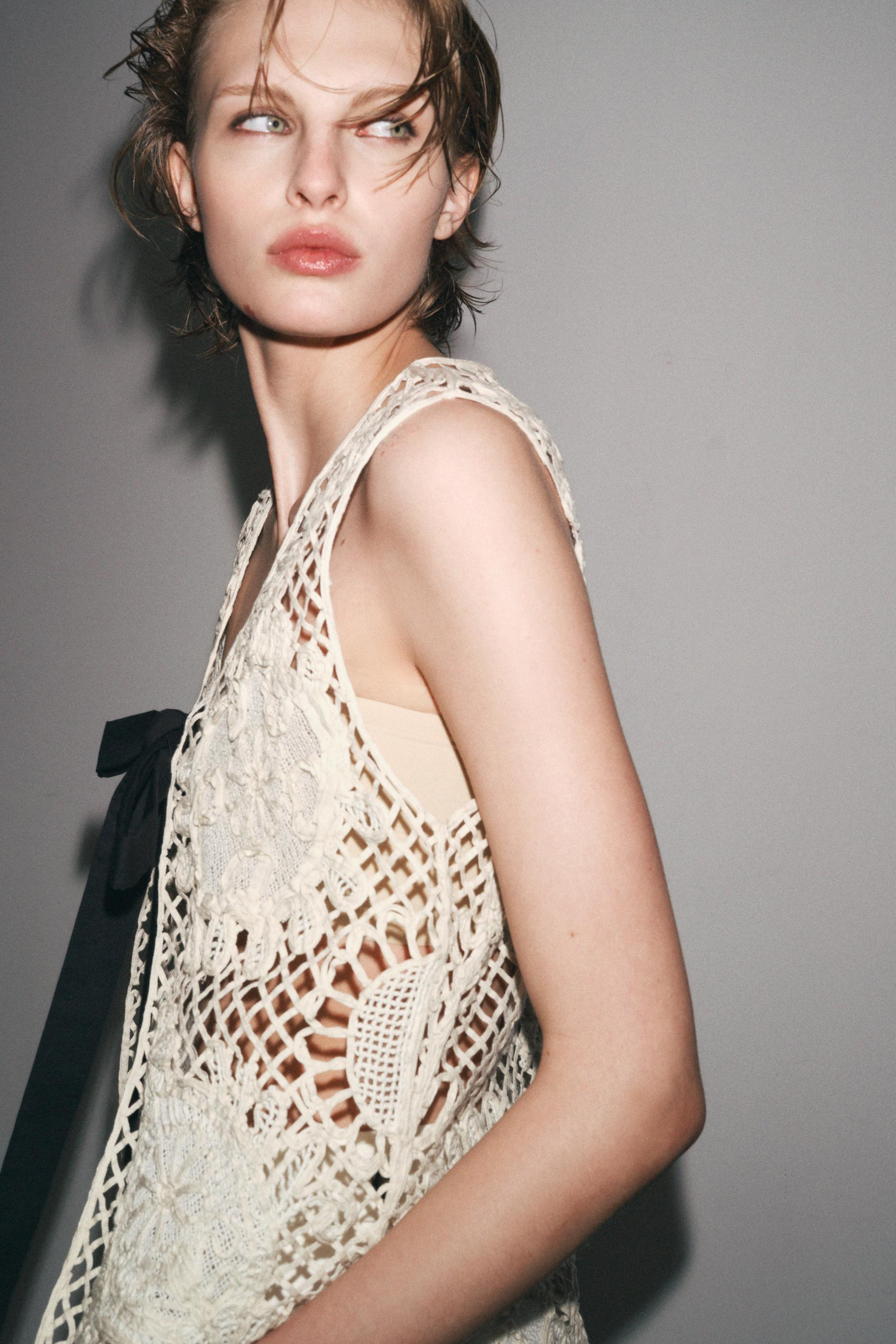 Zara US — shop this pick from Emily's edit