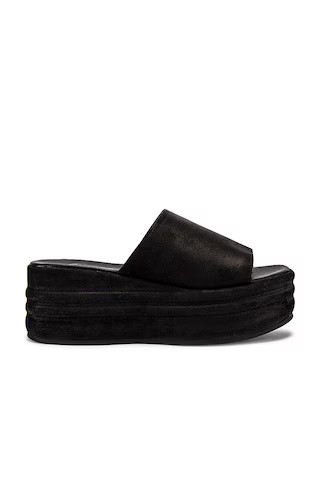 Free People Harbor Platform Sandal in Black from Revolve.com | Revolve Clothing (Global)