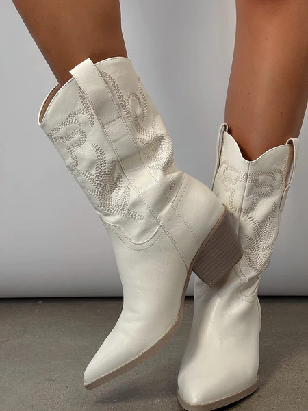 Dirt Road Diary Boots | Lane 201 Boutique