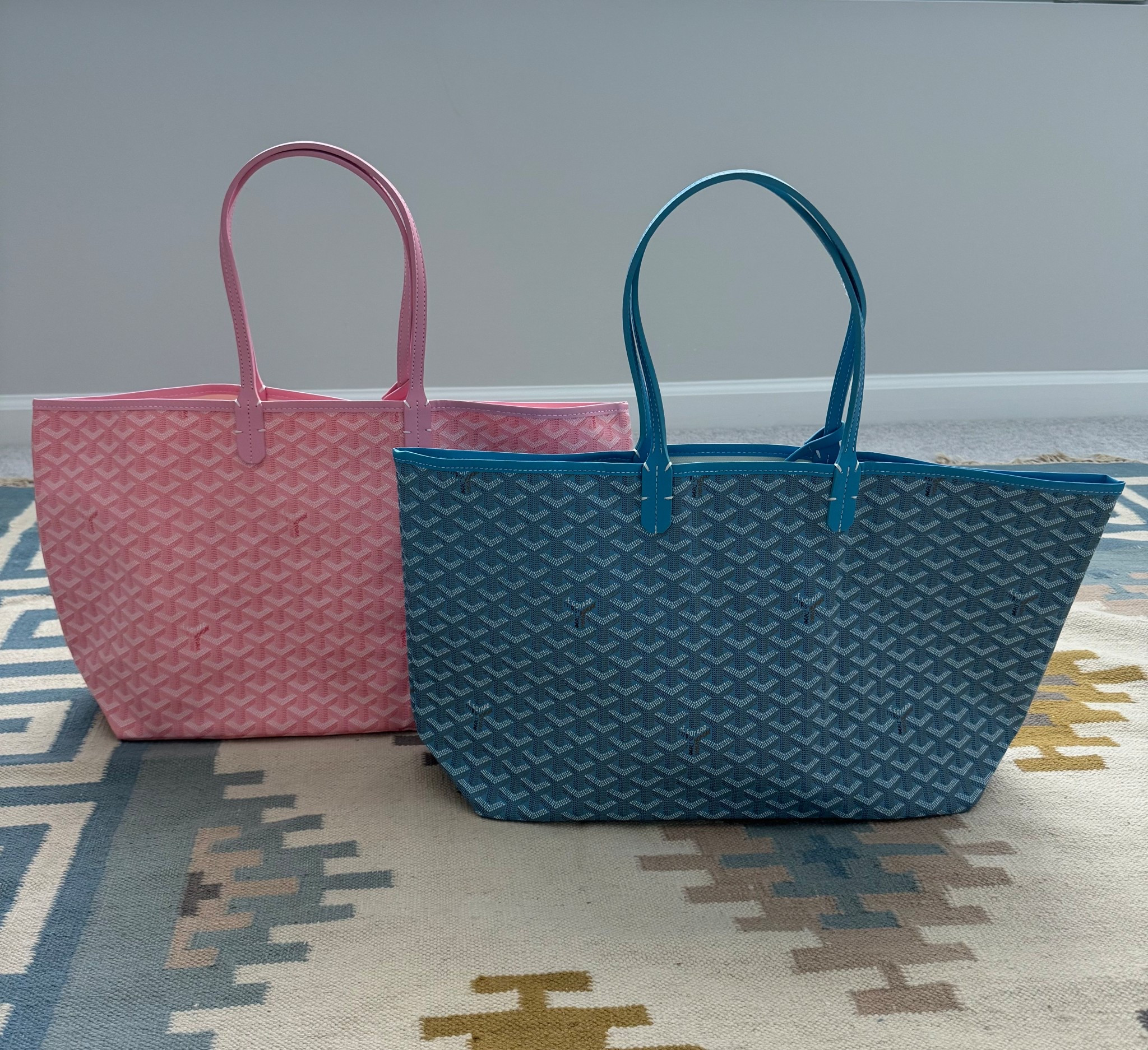 This bag is so good I had to buy it in 2 colors! It’s the perfect Goyard dupe, but it’s from Amazon and it’s under $100! I got the large in both. Comes in 19 colors!

#LTKFindsUnder100 #LTKStyleTip #LTKItBag