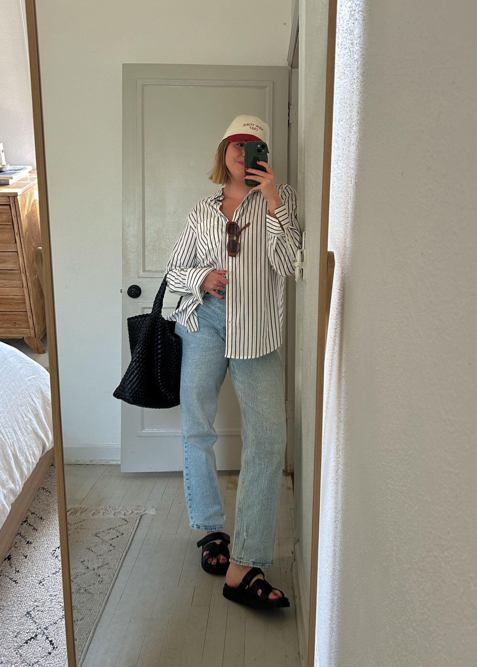 Linked the exact pair of denim and my sandals! They’re both TTS  

#LTKstyletip #LTKfindsunder100