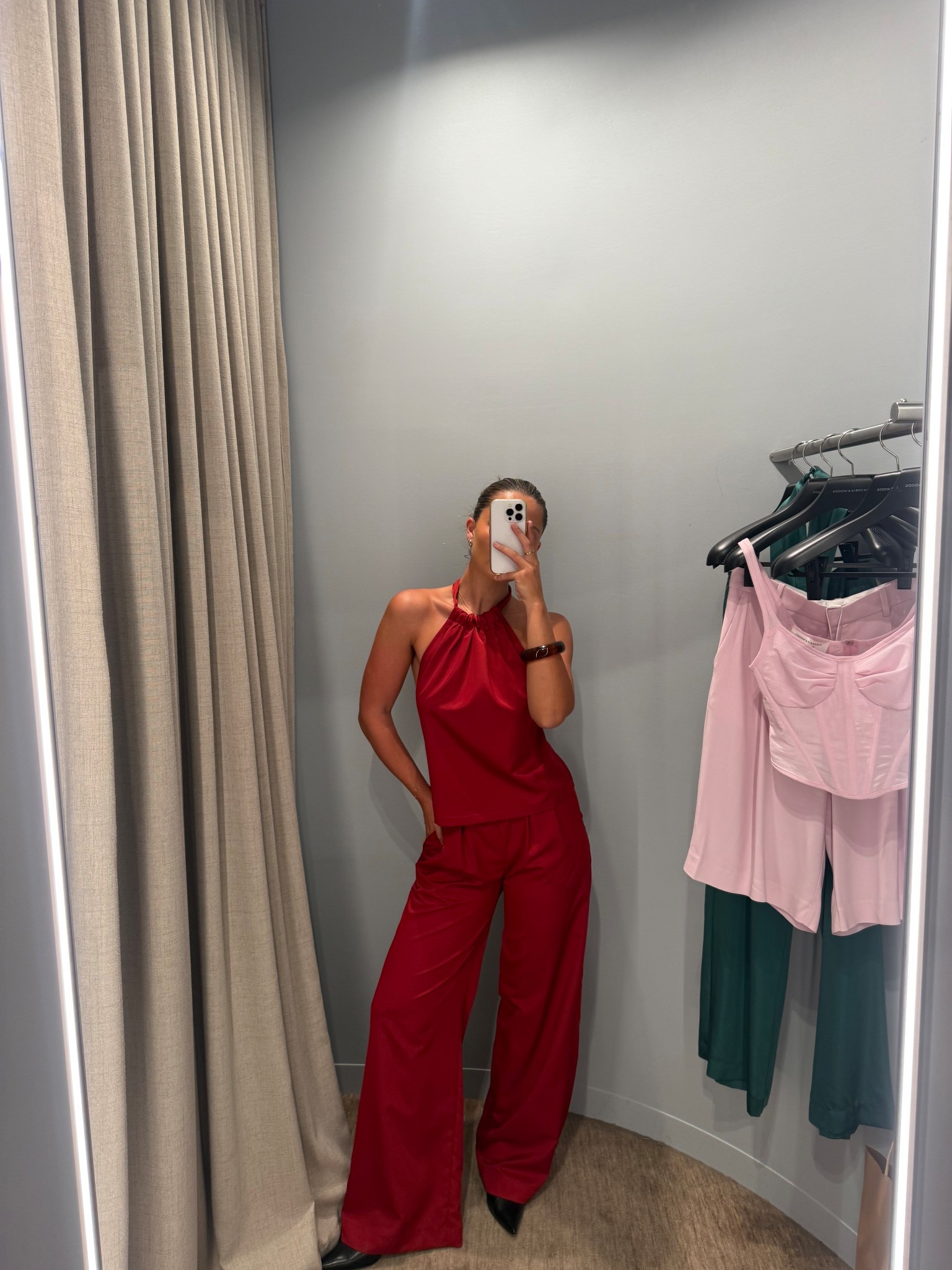 Perfect Valentine’s Day outfit! Wearing a size 0 in both! From VIK and Woods 

#LTKsummer #LTKstyletip #LTKdatenight