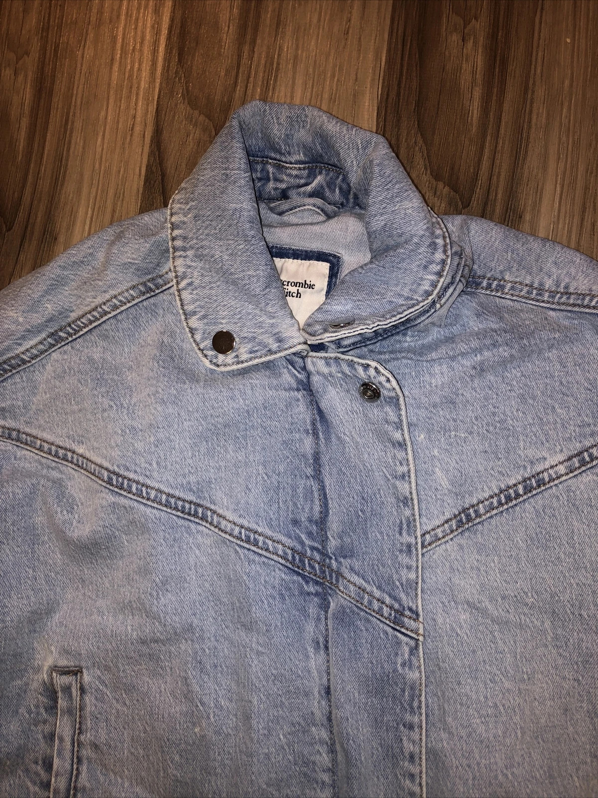 Abercrombie & Fitch women’s Cropped jean/denim jacket-  sz L  | eBay | eBay US