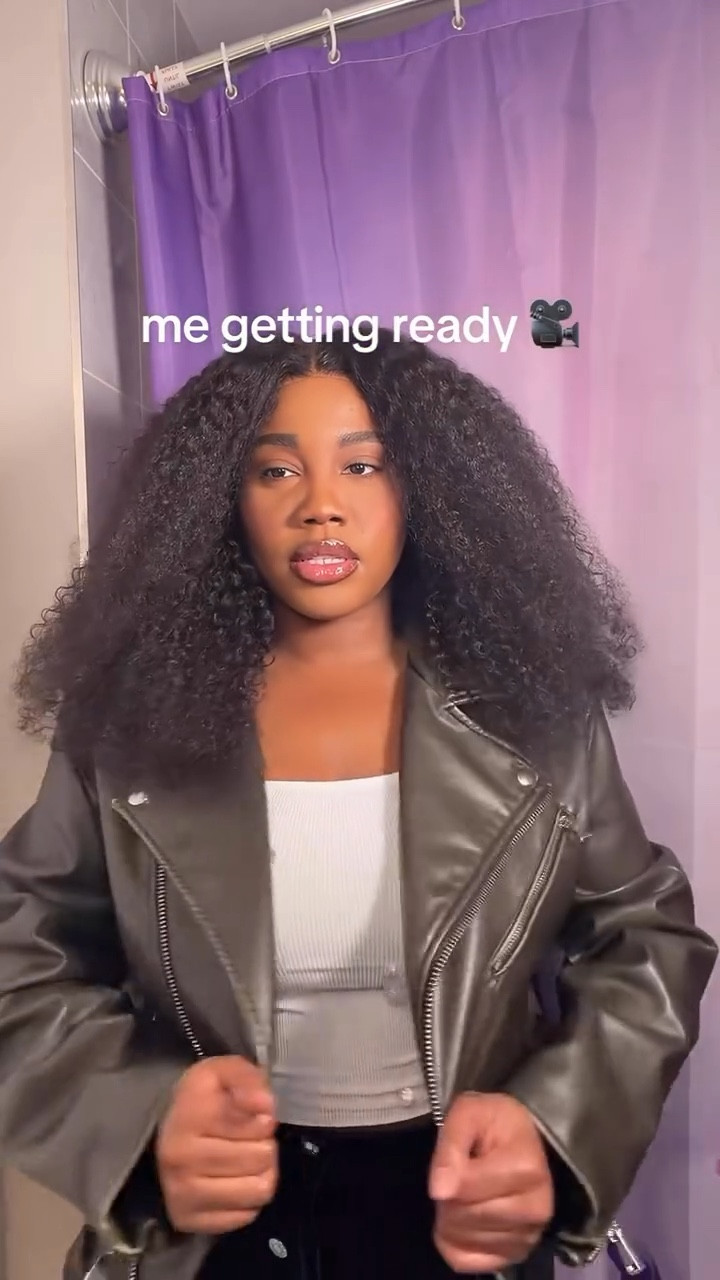 this gworl loves to play dress up every week 🤭 #stylebyemmanuela 

top (medium) & shorts (large): @micas.official (use my code: ELLAHH12). plus, i love the quality and how super easy it was to style these pieces together! 🤏🏾
.
.
.
#micas #micasgal #micasreview #outfitinspo

#LTKpartywear #LTKstyletip #LTKdatenight