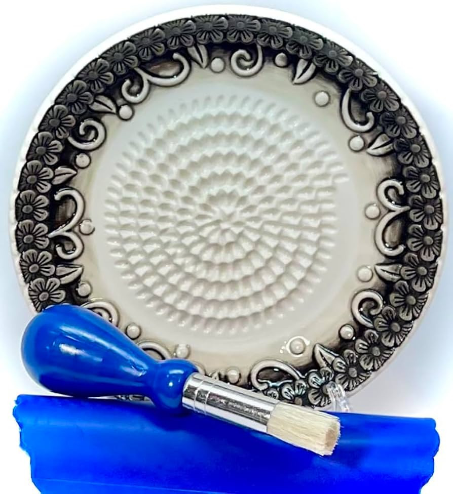 BonCera, All-in-one Premium Ceramic Garlic Grater Plate 4-Piece Set - Black Embossed Design and S... | Amazon (US)