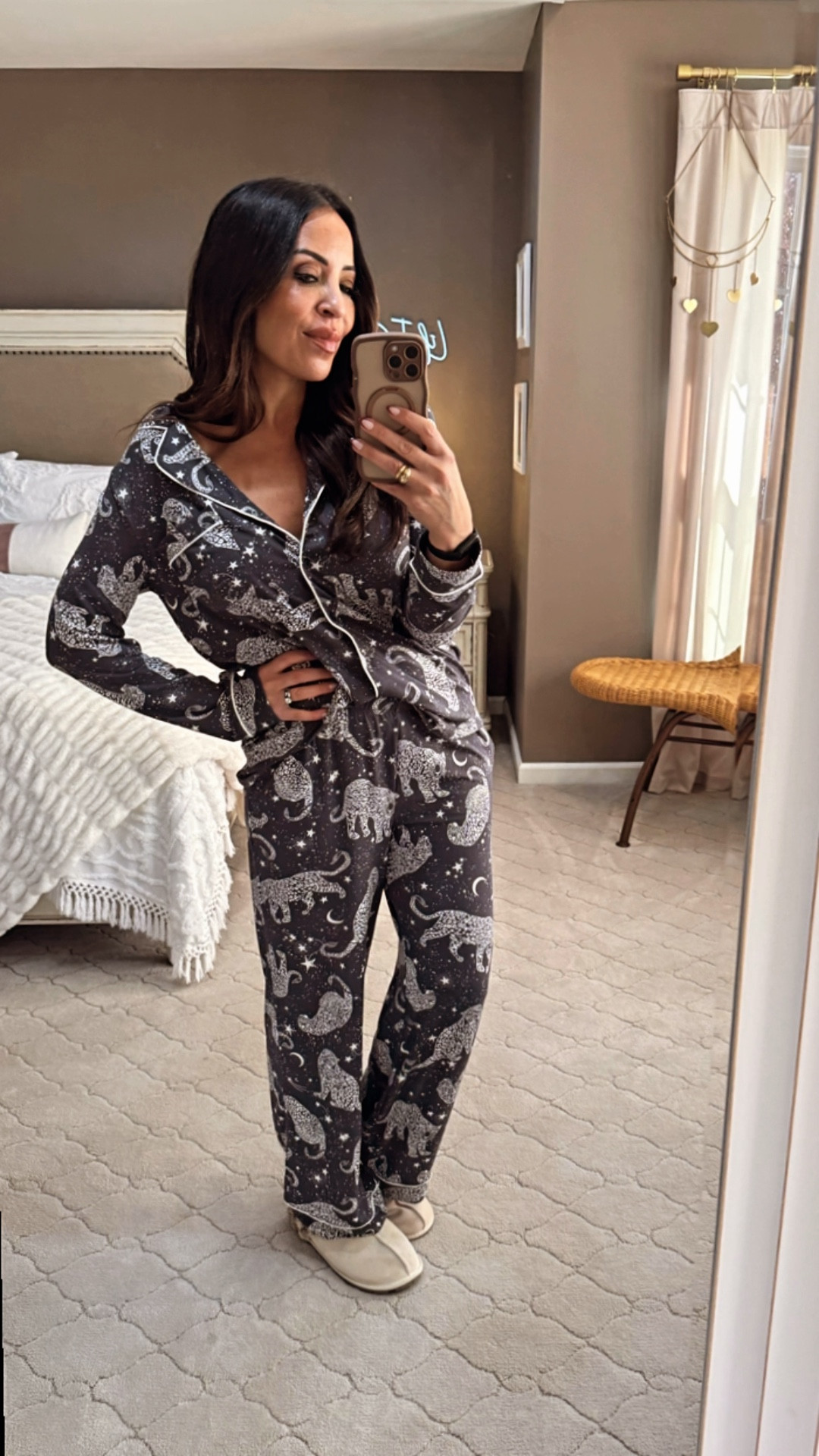 Is it a $200 pair of luxury pajamas? Nope. It’s the $21 Walmart Dupe that feels exactly the same! 🤯
If you’ve been eyeing that viral, super-soft set from Nordstrom that costs well over $200, you need to RUN to Walmart and grab this one.
Seriously, I’ve never slept better. These are buttery soft, stretchy, and feel incredibly luxurious on your skin. 😴
#WalmartDupe #NordstromDupe #PajamaSet #WalmartFinds #WalmartFashion #DupeAlert #AffordableFashion #BudgetFinds #SoftPajamas #CozyVibes 

#LTKOver40 #LTKStyleTip #LTKFindsUnder50