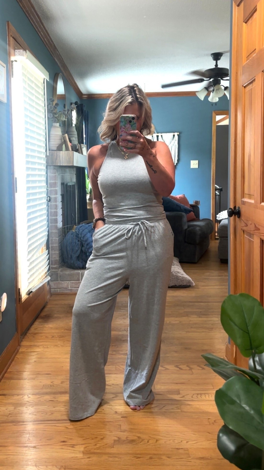 Two piece set!
Size: Medium

#LTKgrwm #LTKMidsize #LTKSaleAlert