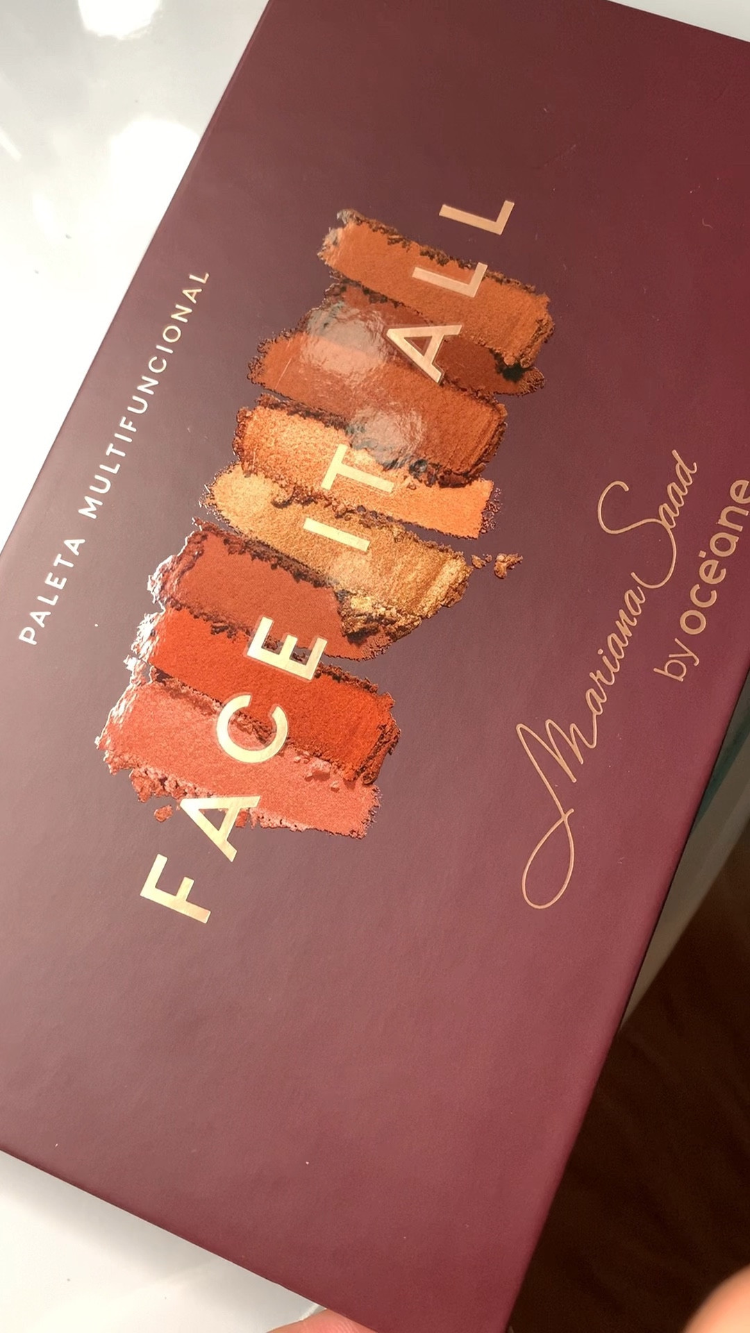 Make usando apenas essa paleta incrível da Mari Saad, ela é multifuncional, composta por contorno, blushes, bronzer e iluminadores, e podem ser usados para fazer uma maquiagem completa. 
Todos os produtos que usei estarão adicionados com os links. 

#LTKbeauty #LTKbrasil
