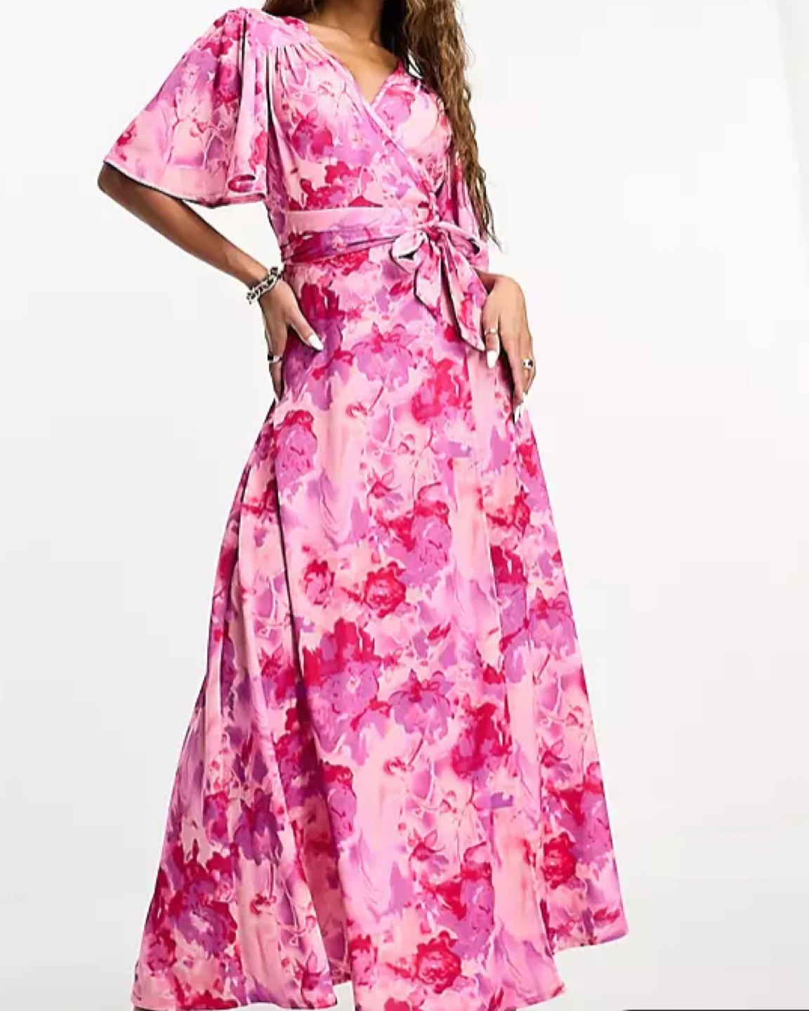 This gorgeous dress is under $50

Spring wedding 
Floral dress
Wedding guest dress
Easter dress 

#LTKwedding #LTKfindsunder50 #LTKSeasonal