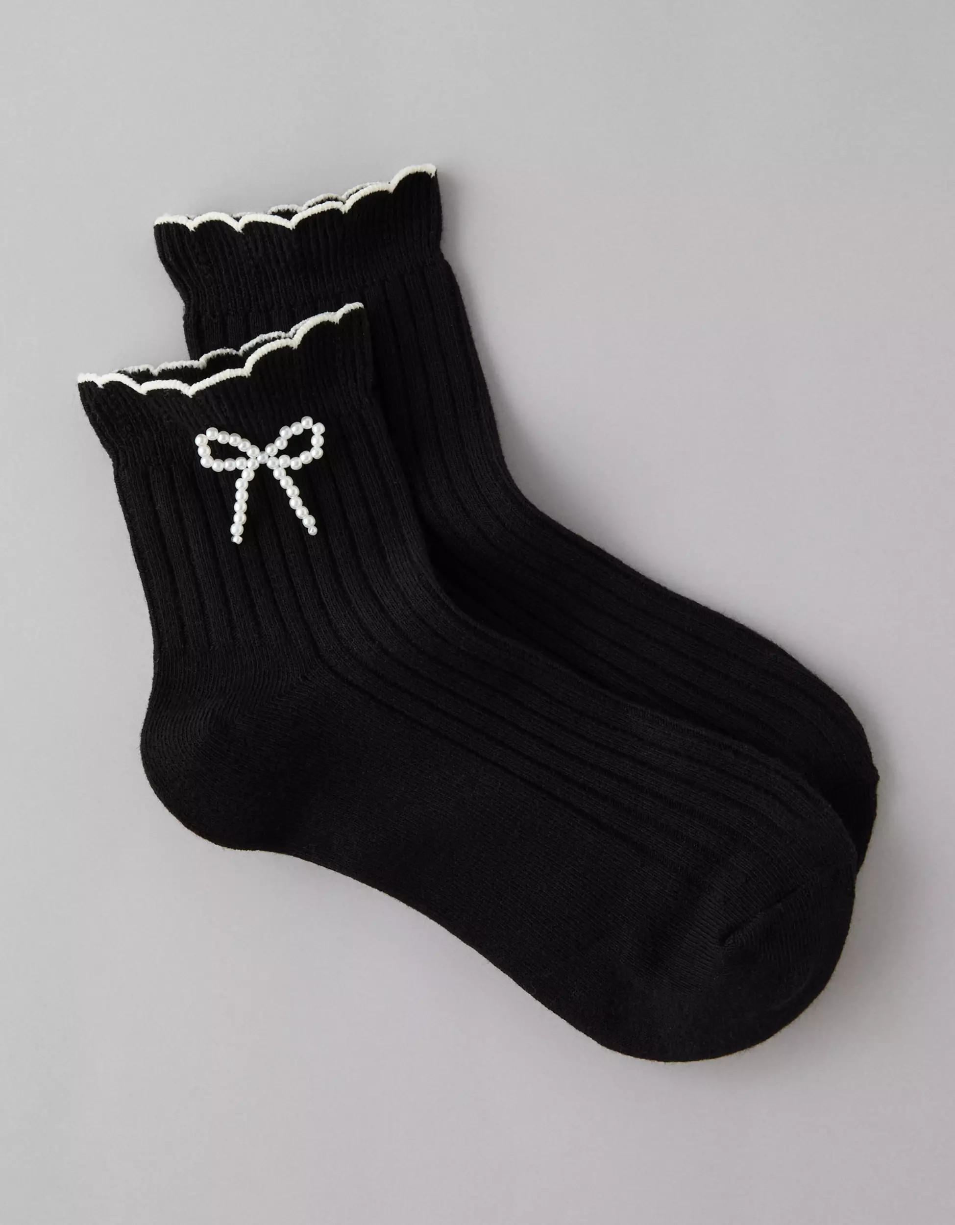 AE Ruffled Bow Boyfriend Socks | American Eagle Outfitters (US & CA)