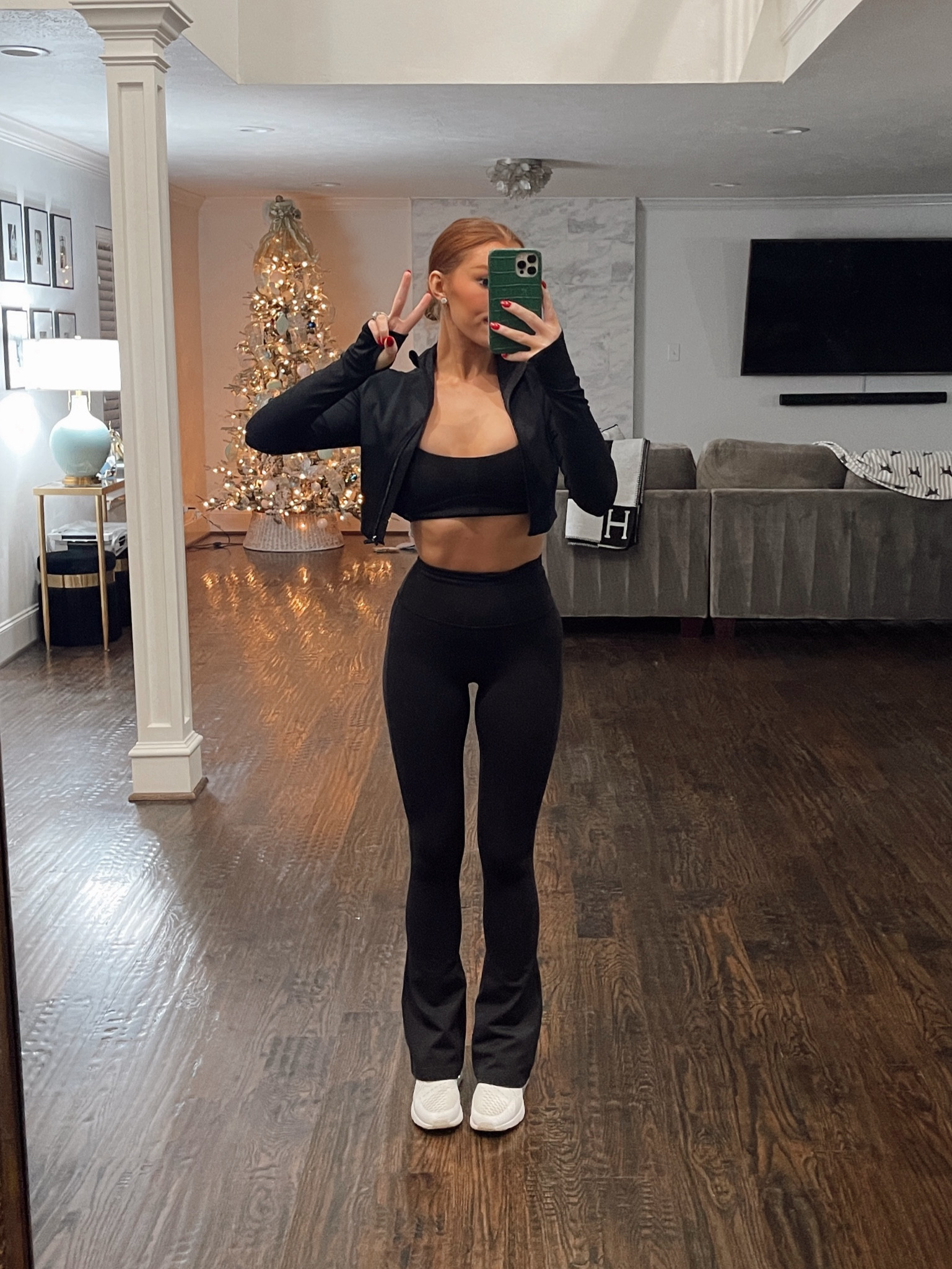 My favorite workout set rn 🖤

#LTKFindsUnder100 #LTKStyleTip #LTKFitness