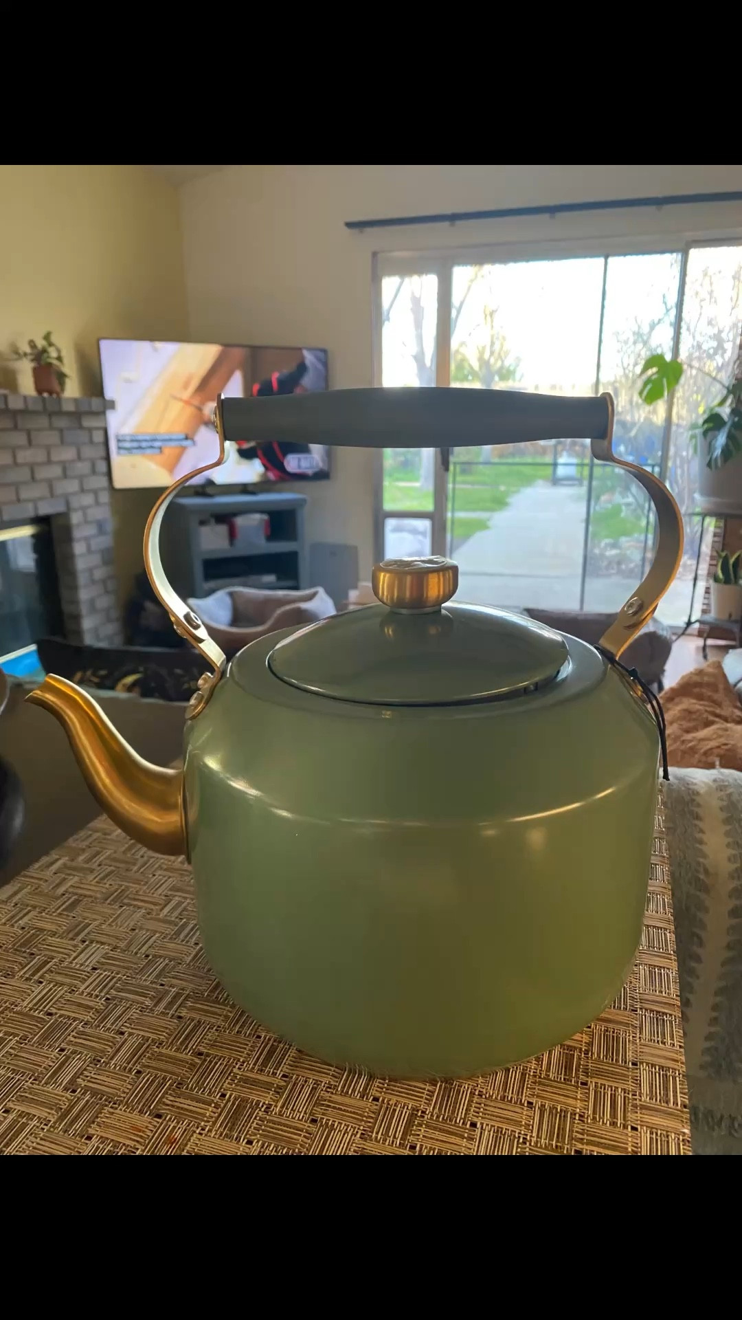Spring Kitchen Items! Tea kettle, placemats, kitchen towels, cloth napkins, serve wear, apron, drinking glasses with lids… #kitchen #spring #unboxing 

#LTKdayinmylife #LTKHome