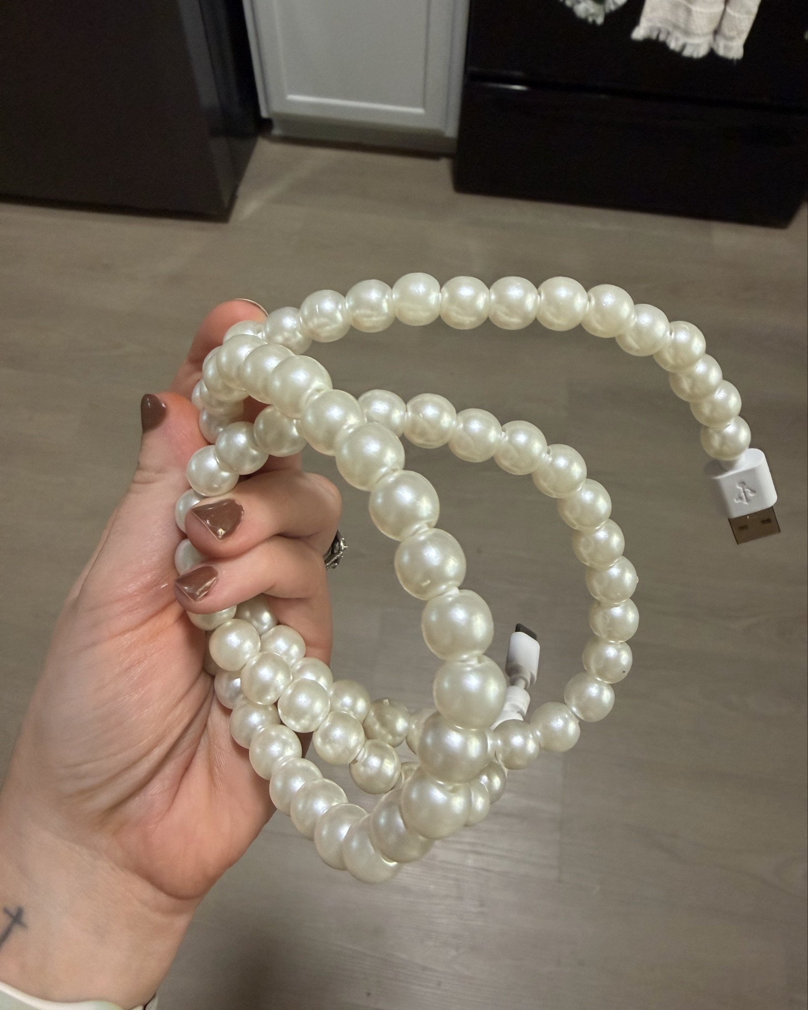 A completely extra item but cute nonetheless lol! Love my new pearl charger for the car (I got the shorter one) & my Bluetooth apple carplay adapter. 

amazon//electronics//girly

#LTKCyberWeek #LTKSaleAlert #LTKGiftGuide