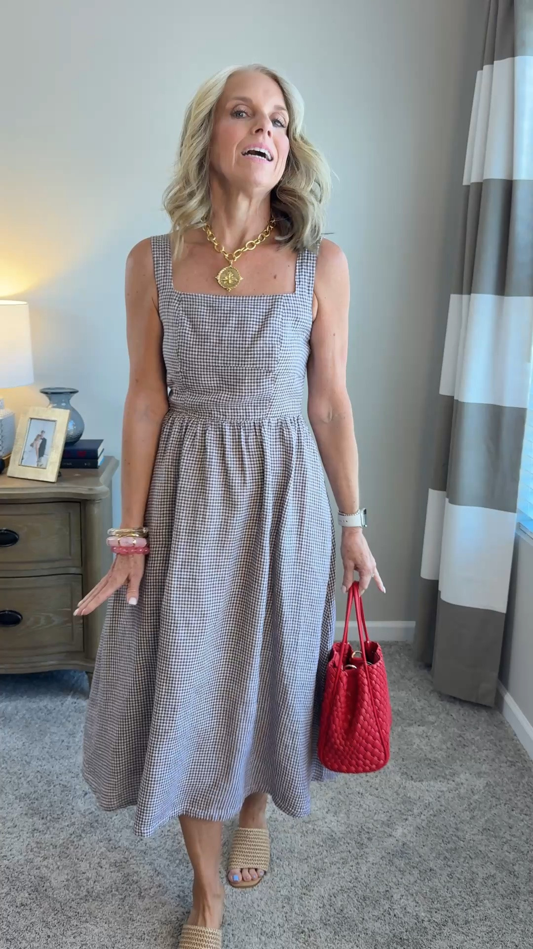 Classic! That’s this dress in a nutshell. Work, play, showed, brunches.  It does it all. Wearing XS

#LTKgrwm #LTKootd #LTKOver40