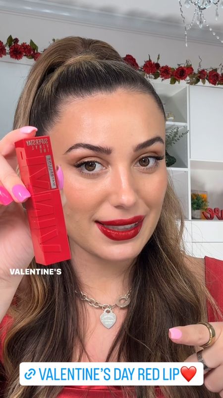 Perfect red lip for Valentine’s Day ❤️