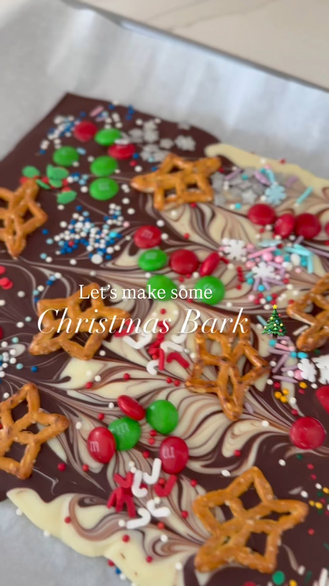 Let’s make some Christmas Bark! 

This is so fun and easy to make.  Makes such a yummy snack. Or Package the delicious creations in baggies for a sweet and personalized Christmas treat!

I used 3 different kinds of baking chocolate bars, added M&Ms, pretzels, and some fun Holiday sprinkles! Bake at 175 for 10 mins, decorate and put in refrigerator for 1 hour. Break apart, Enjoy! ✨



#christmasbark #christmastreats #christmascandy #holidaybark #homemadetreats

#LTKHoliday