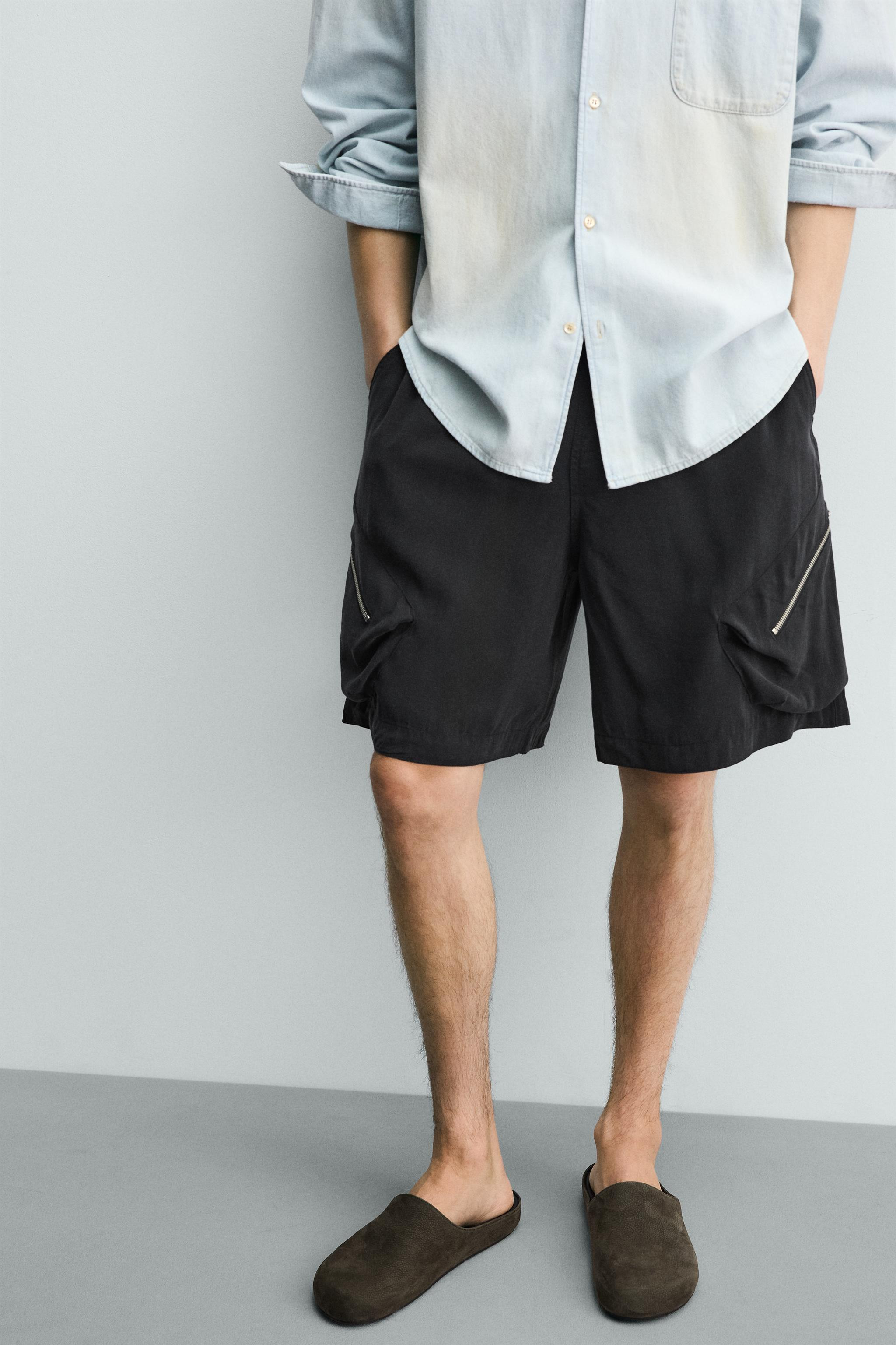 RELAXED FIT FLOWY SHORTS | Zara US