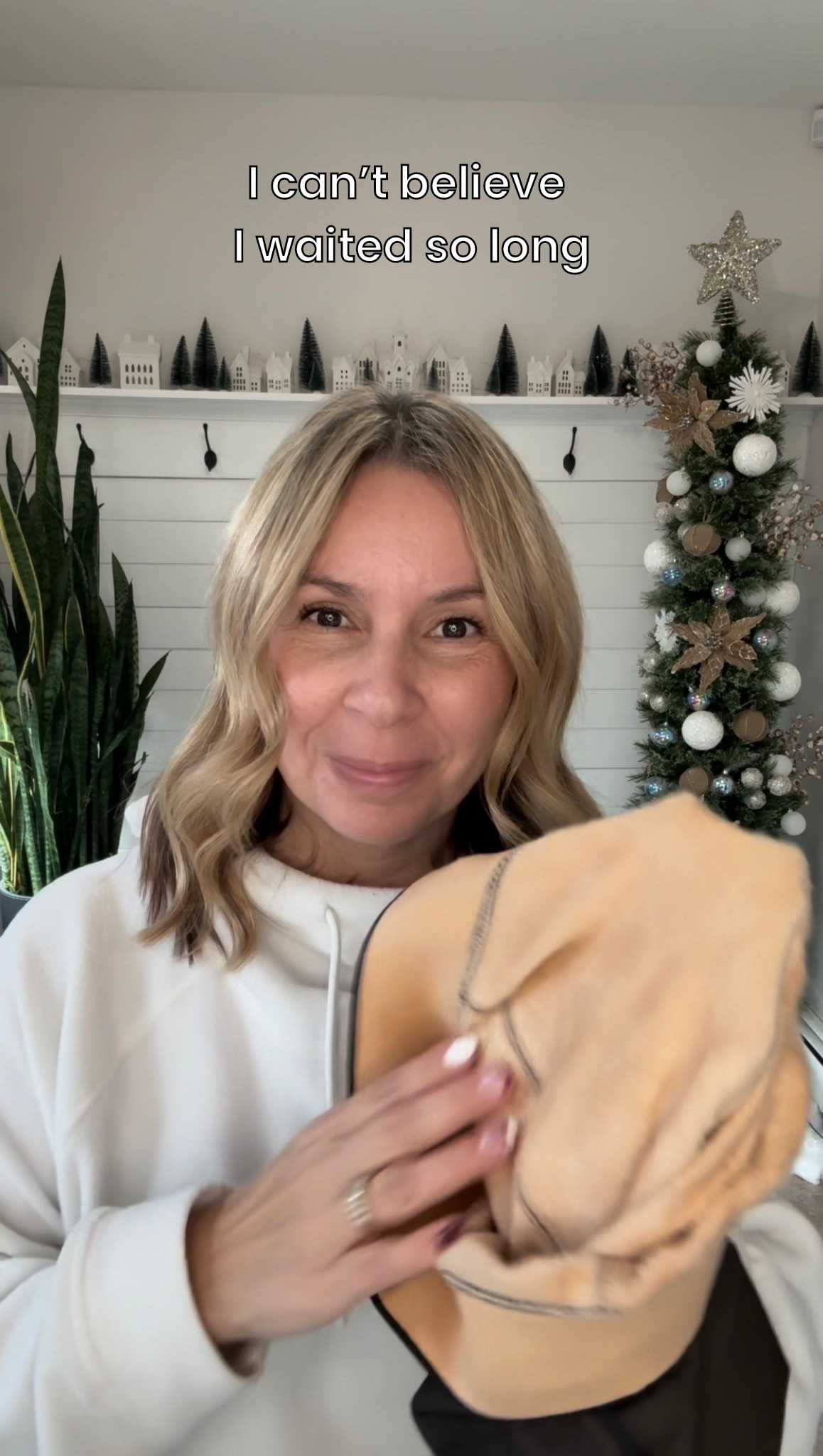 I can’t believe I waited so long to get fleece line tights a total game changer so super soft, warm and comfortable

#LTKootd #LTKGiftGuide #LTKHoliday