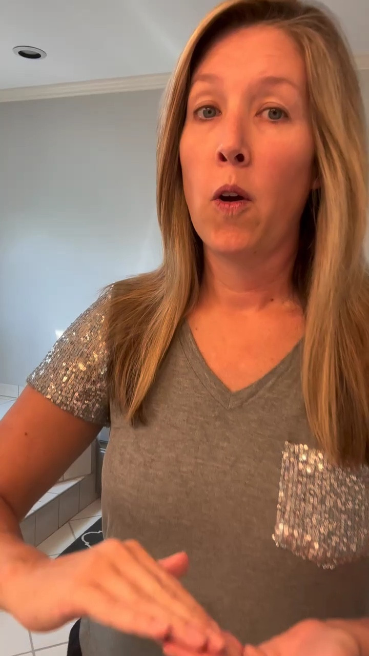 Dime Must Have - Wonderscreen Tinted Sunscreen

dime beauty, dime wonderscreen spf 30, dime wonderscreen tinted glow, dime wonderscreen tinted

#LTKbeauty #LTKfindsunder50 #LTKVideo