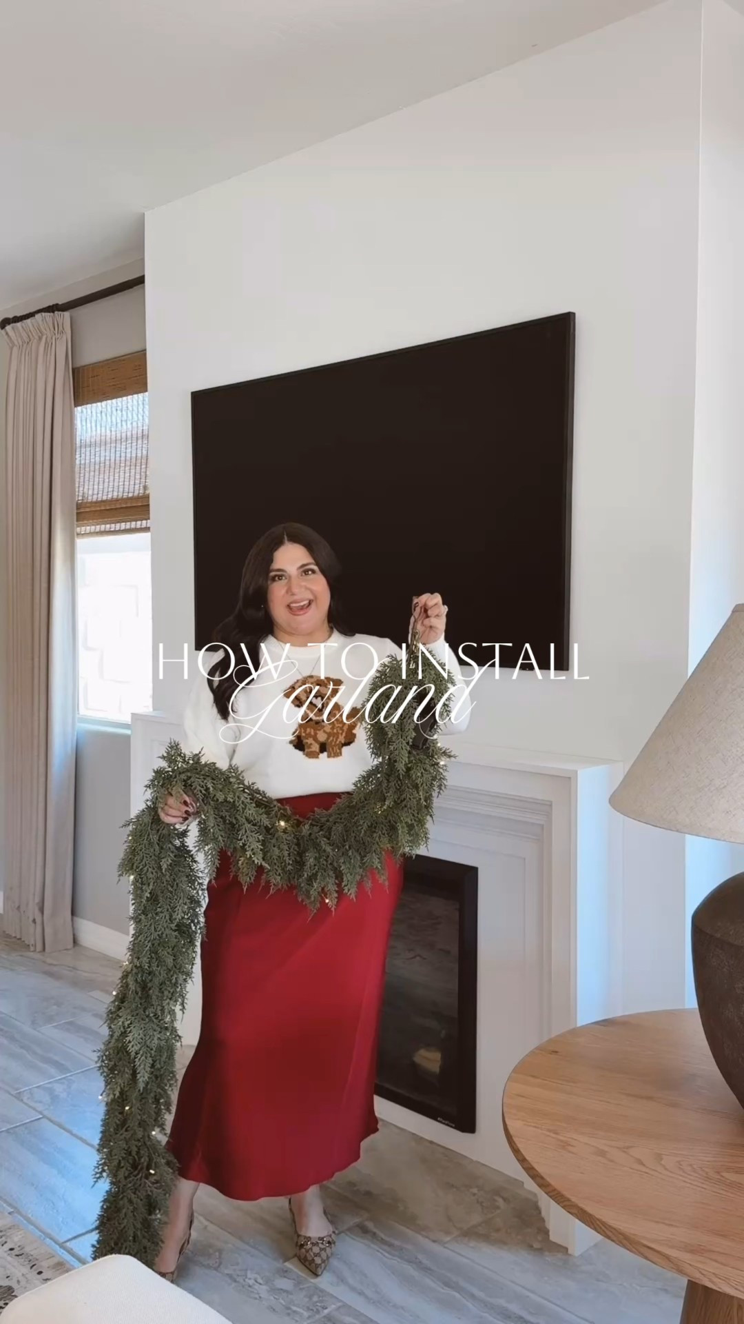 Garland hanging hack you need before decorating this season! 🌲
Using clear heavy-duty hooks makes setup and cleanup, so easy! 
.
Christmas Garland - Christmas Decor - Christmas Fireplace - Christmas Decorating Tips - Christmas Must Haves - Christmas 2025 #christmas #christmasdecor #christmas2025 #christmastips #christmasdiy #christmasfind 

#LTKSeasonal #LTKHome #LTKHoliday