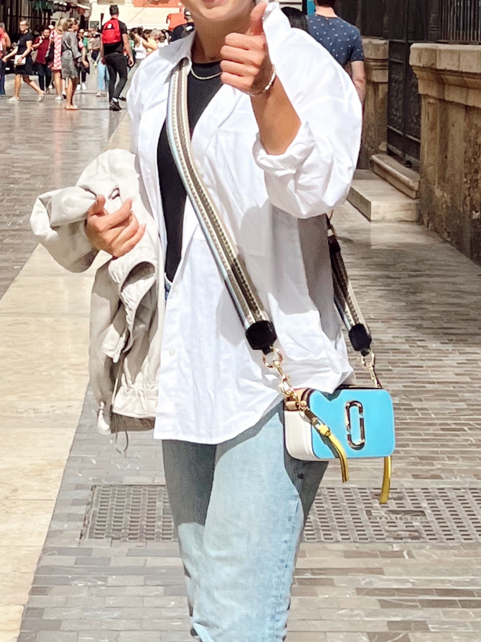 My favorite snapshot Marc Jacobs bag, it's the perfect size and holds the perfect amount of stuff. I wore this purse traveling and it was the perfect accessory. The snapshot by Marc Jacob is would be the perfect gift this Christmas! 

#LTKHoliday #LTKU #LTKSeasonal