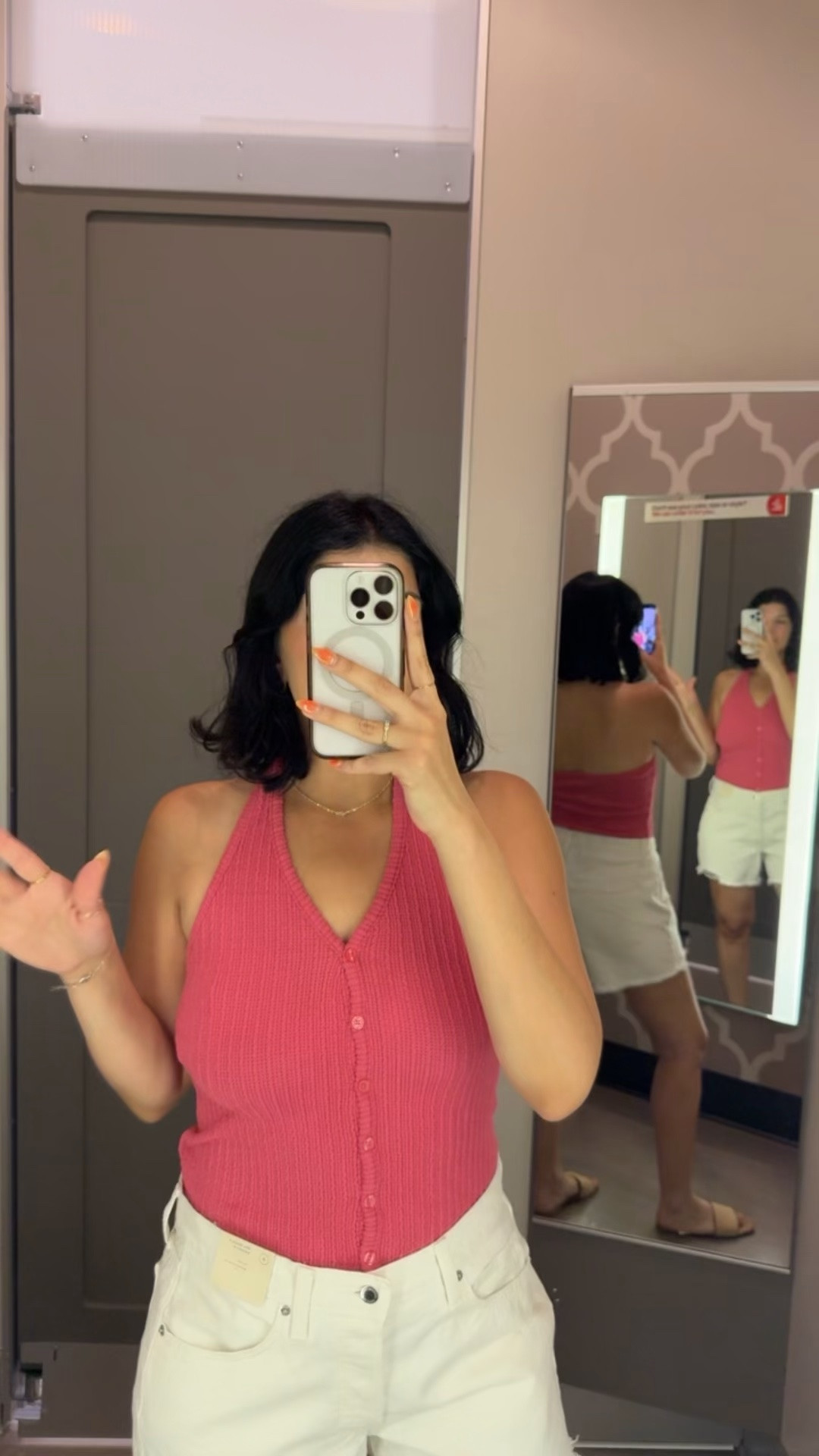 Pink halter top finally available 💗

#LTKootd