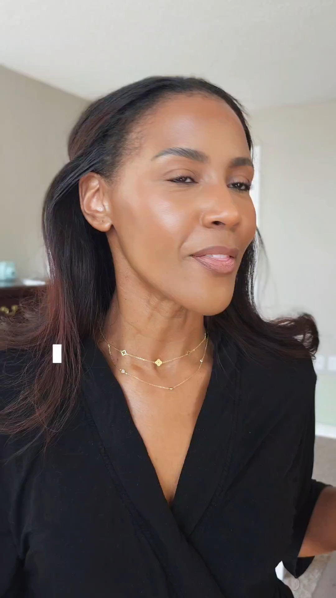 Hydrated, Glowy makeup 

#LTKOver40 #LTKBeauty #LTKgrwm