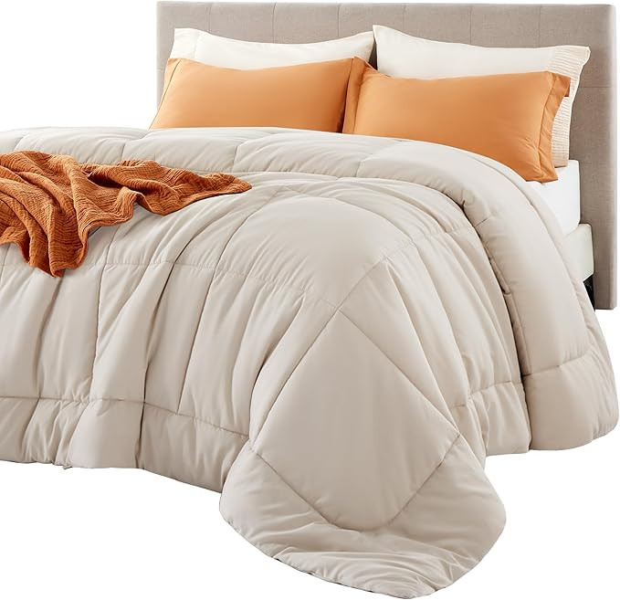 Bedsure Comforter Duvet Insert - Quilted Comforters Queen Size, All Season Duvet, GentleSoft Down... | Amazon (US)