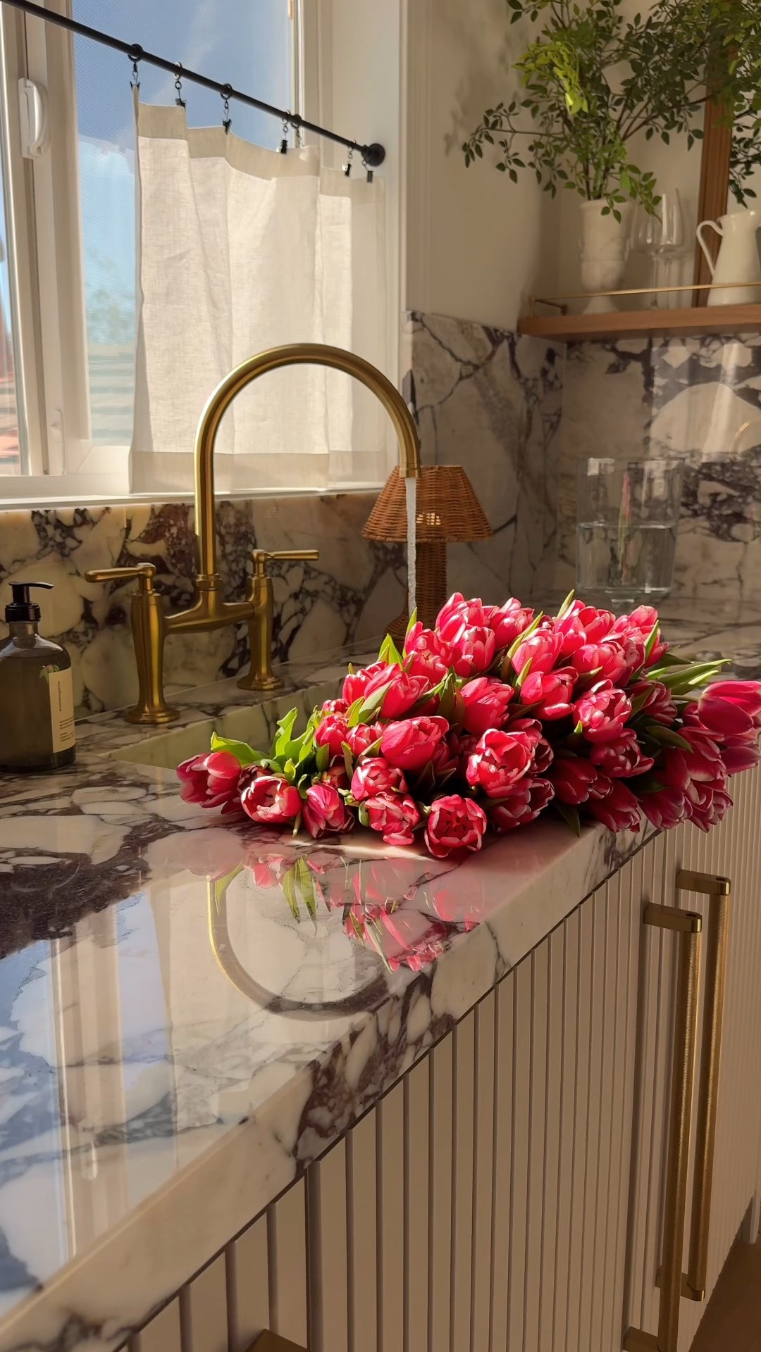 Linked similar faux tulips 

#LTKmomlife #LTKHome #LTKValentine