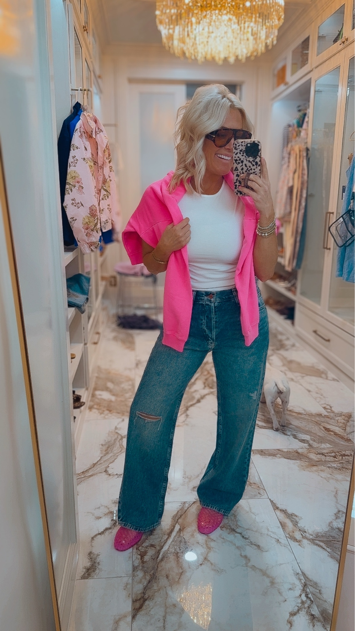 How cute is this outfit and yall it’s all 60% off - go down in jeans if you’re in between 
Small in top, large in pullover

#LTKSeasonal #LTKootd