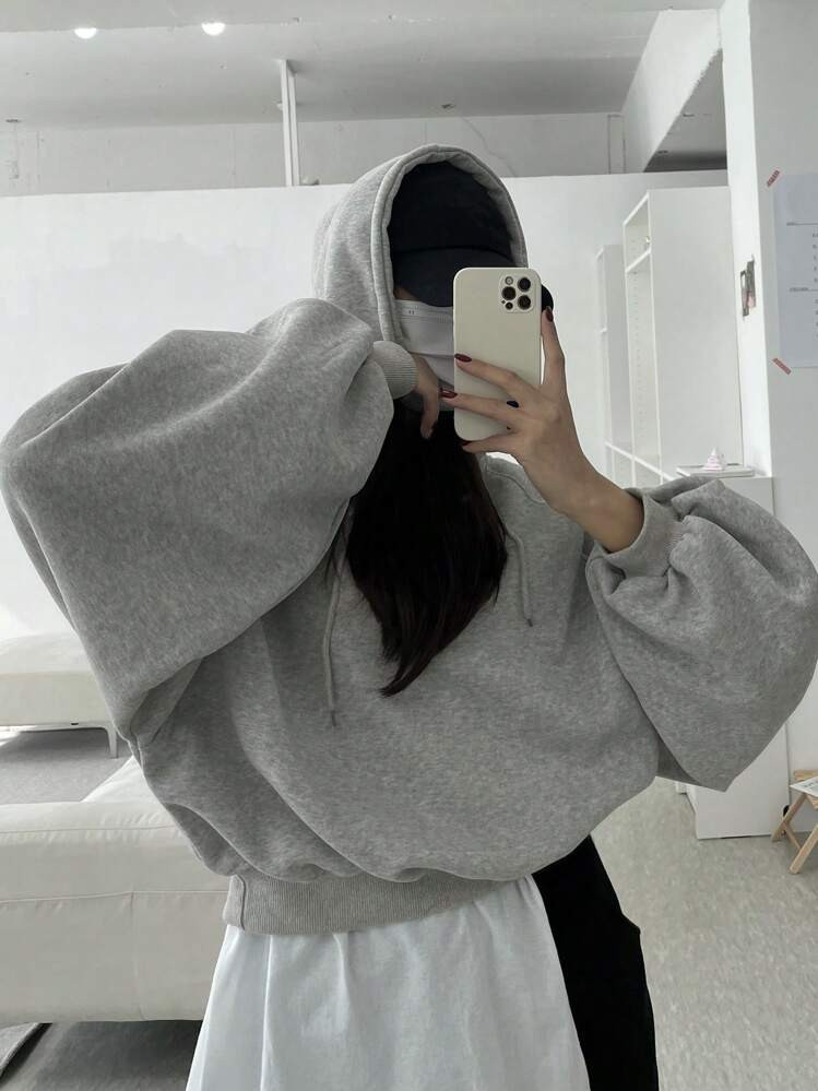 DAZY Women's Solid Color Oversized Hooded Short Sweatshirt,Long Sleeve Tops,Fall Clothes | SHEIN